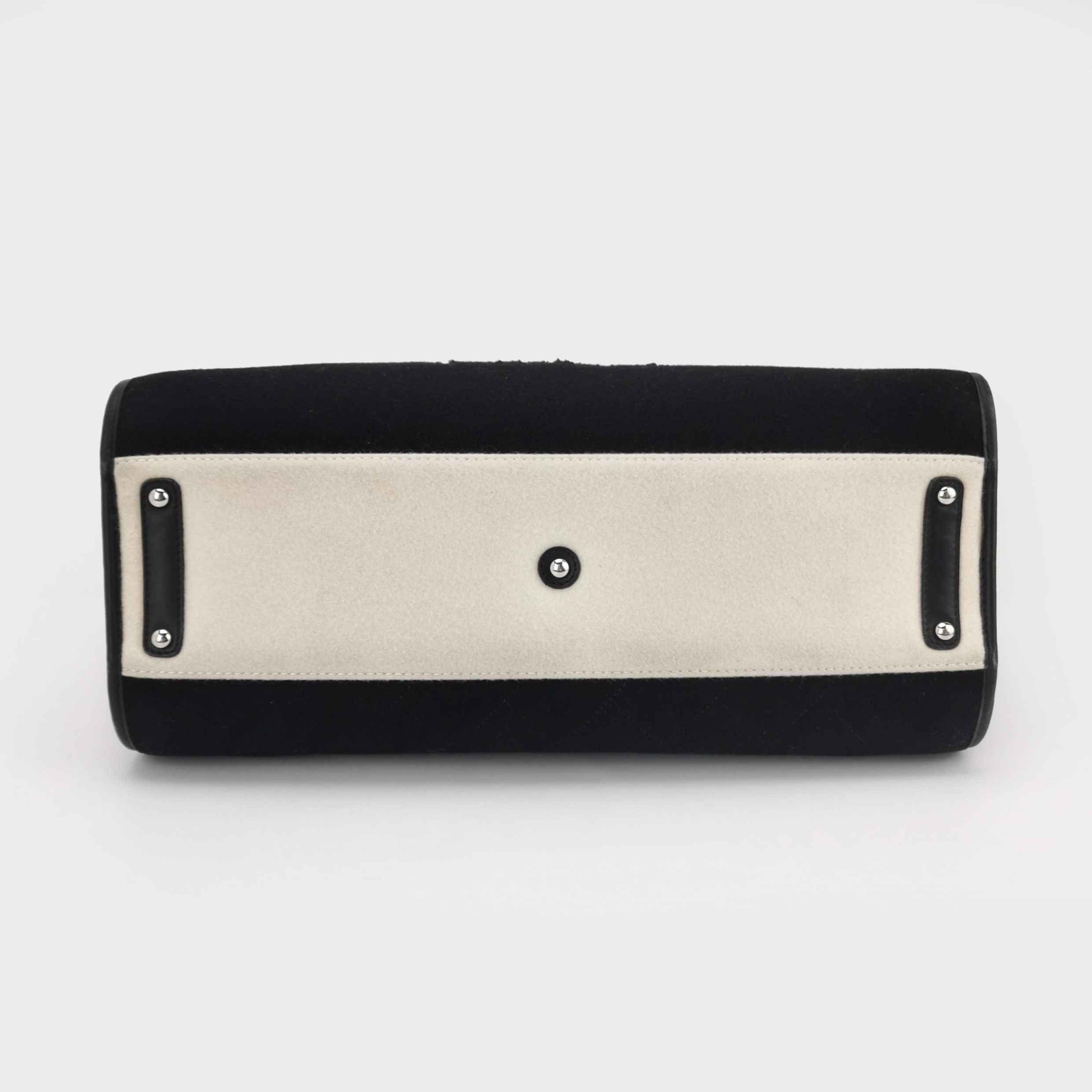 Chanel Chanel Women os Shoulder Bags Size ONE SIZE - 6 Thumbnail
