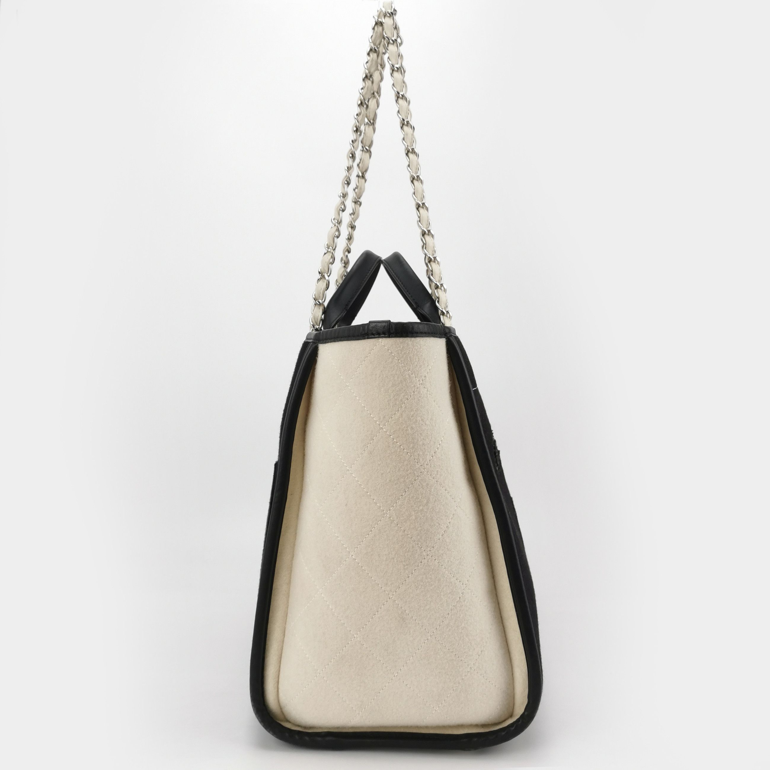 Chanel Chanel Women os Shoulder Bags Size ONE SIZE - 4 Thumbnail
