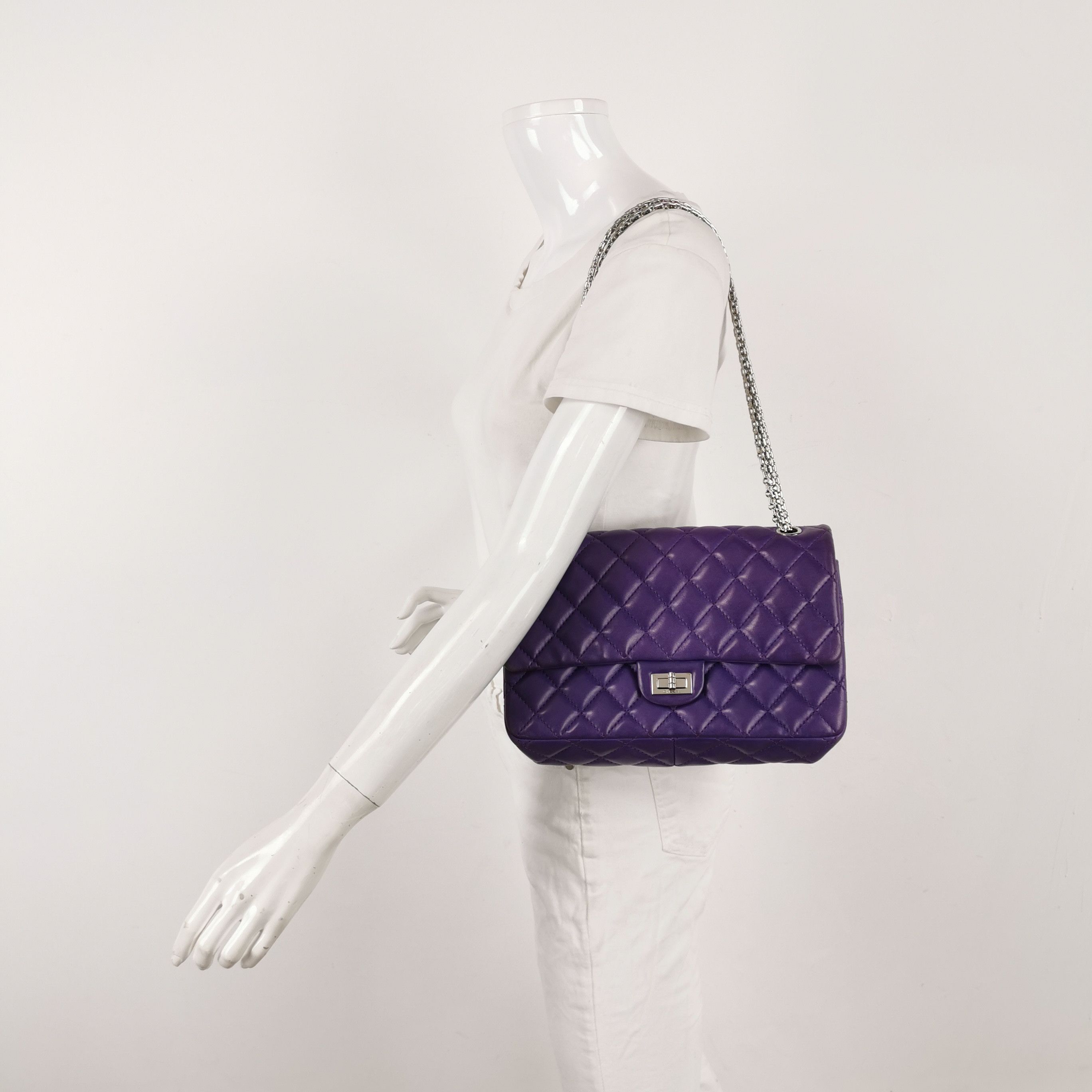 Chanel Chanel Women os Shoulder Bags Size ONE SIZE - 2 Thumbnail