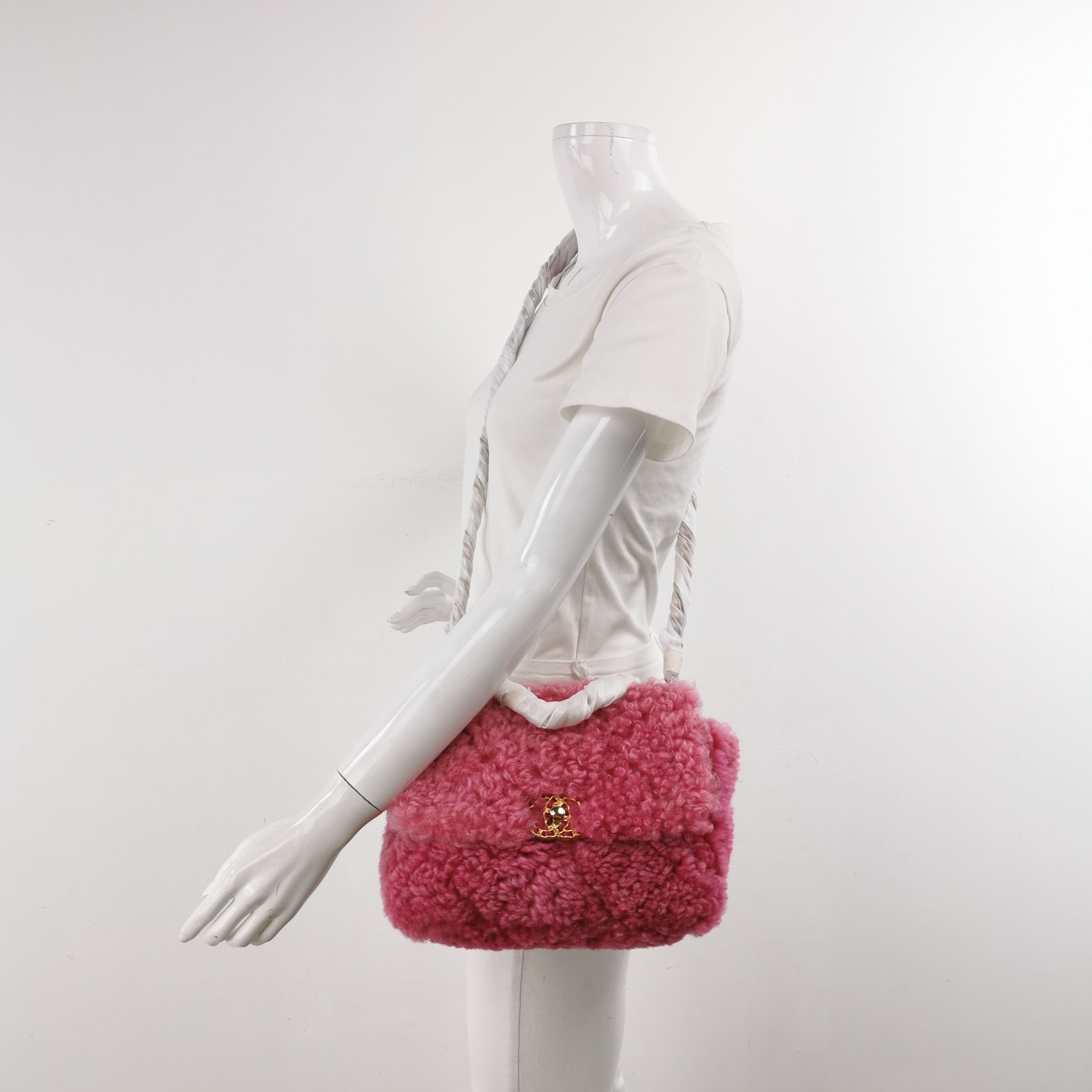 Chanel Chanel Women os Shoulder Bags Size ONE SIZE - 2 Thumbnail