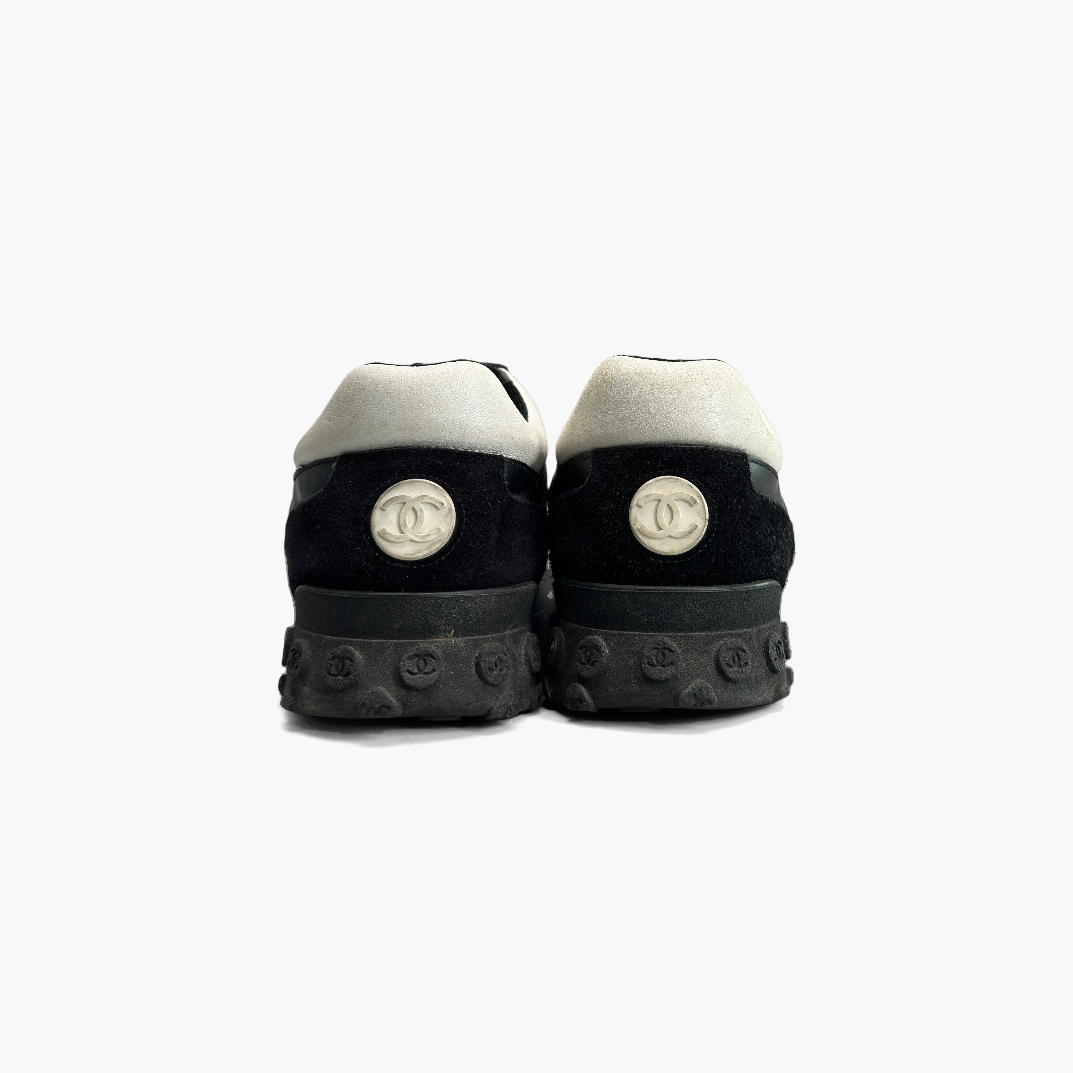 Chanel CHANEL Logo Low-Top Sneakers Size 42 Size US 12 / IT 42 - 6 Thumbnail