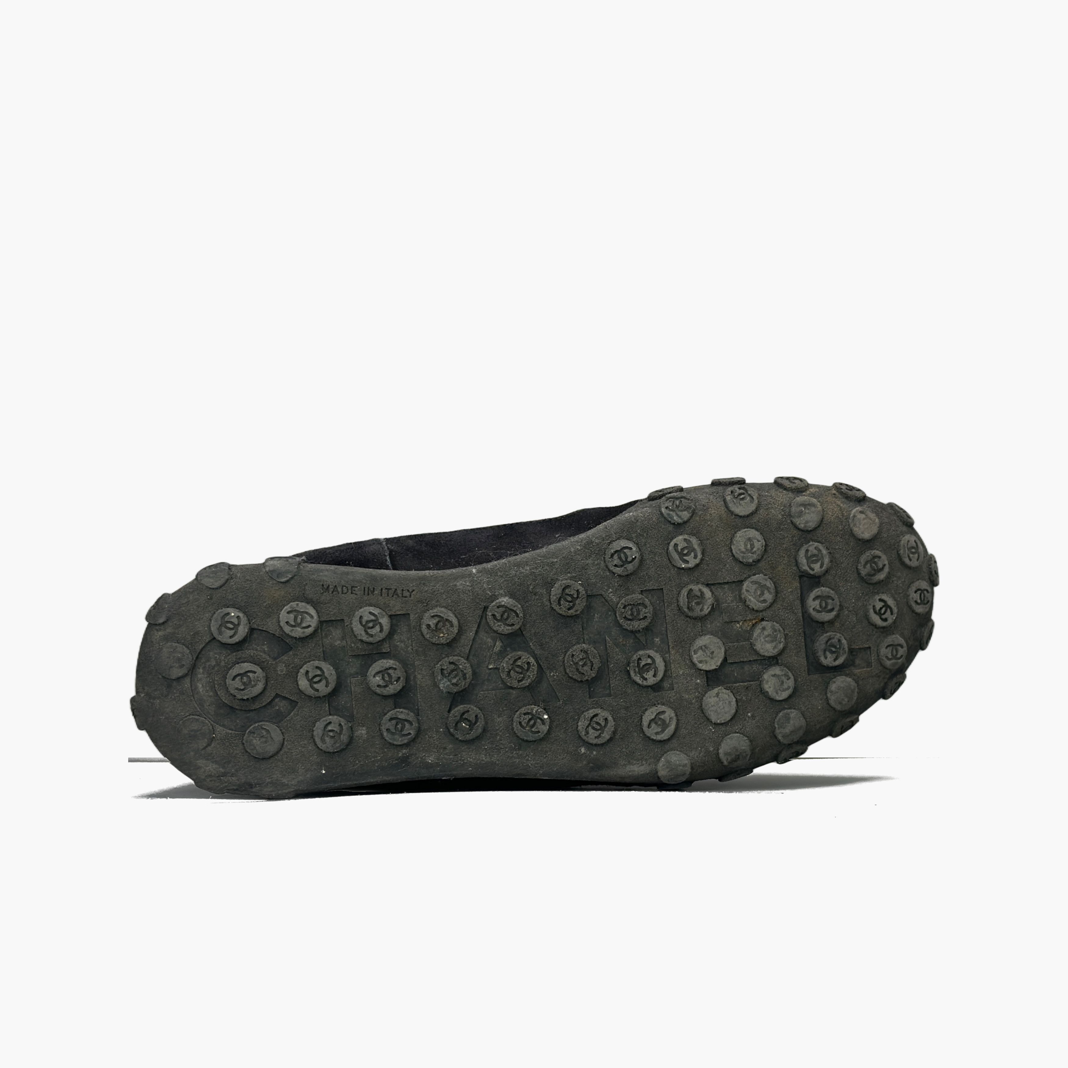 Chanel CHANEL Logo Low-Top Sneakers Size 42 Size US 12 / IT 42 - 7 Thumbnail