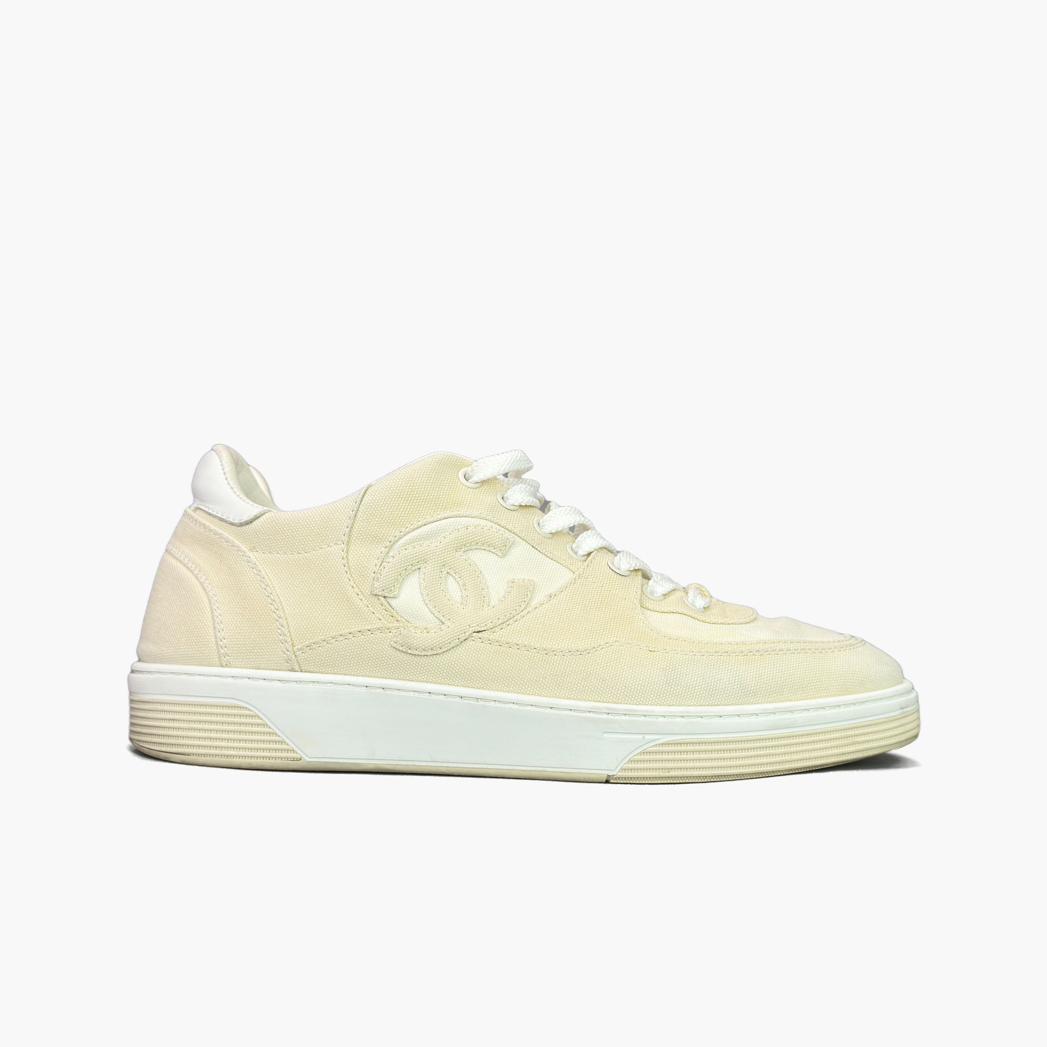 Chanel CHANEL Canvas CC Low-Top Sneakers US 10 Size US 10 / EU 43 - 4 Thumbnail