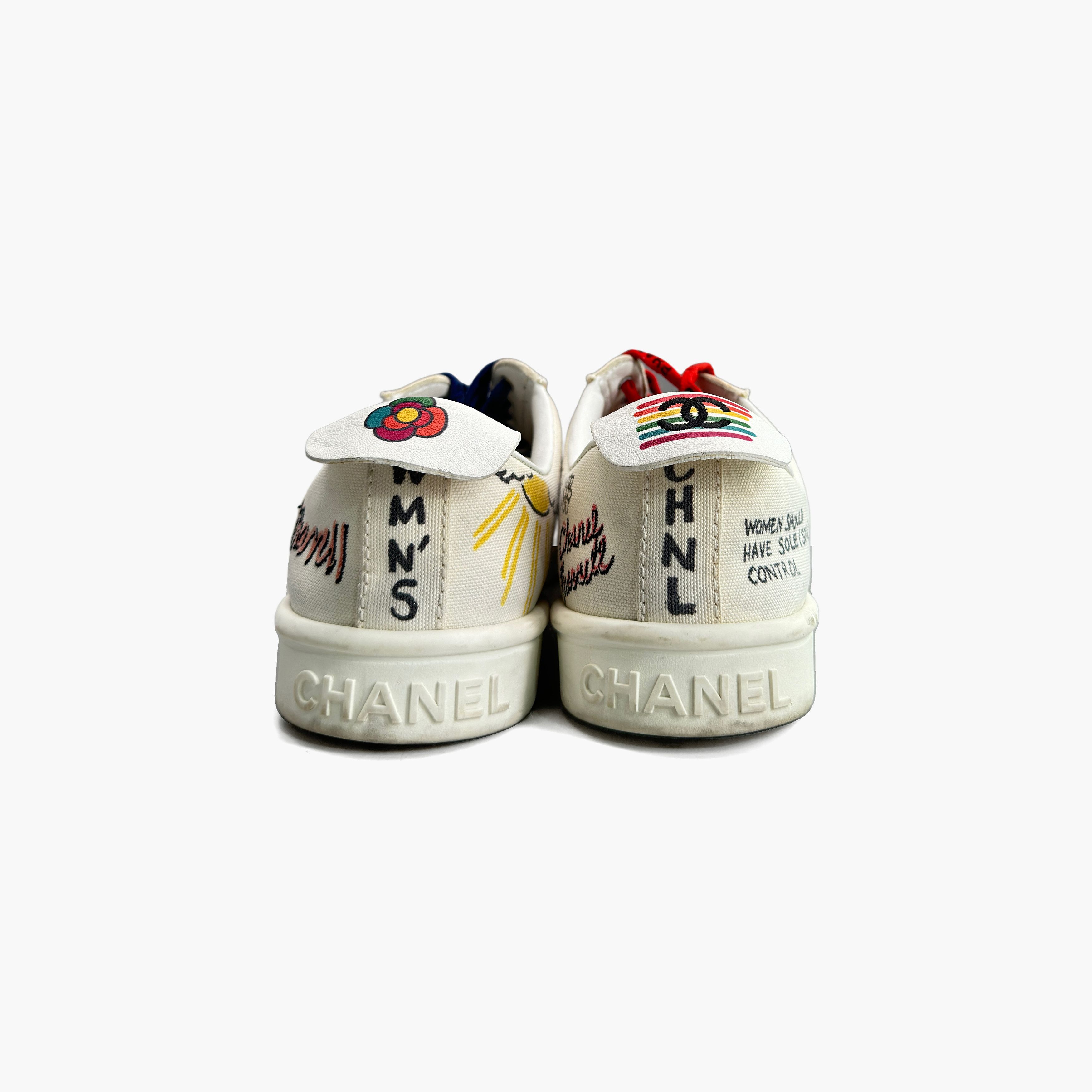 Chanel Chanel x Pharrell Graffiti Low-Top Sneakers Size 9 Size US 9 / EU 42 - 6 Thumbnail
