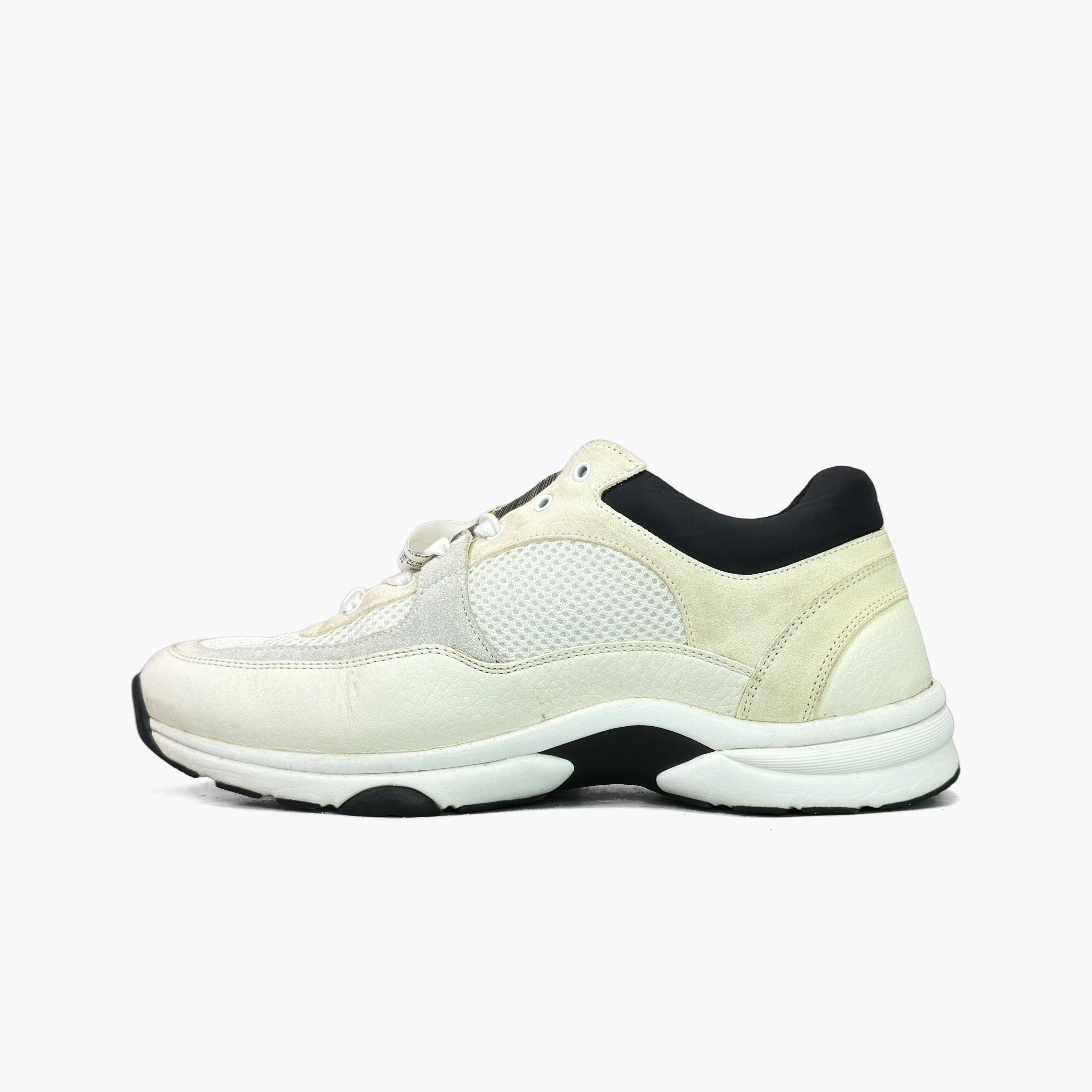 Chanel Chanel CC Logo Low-Top Sneakers Size 41 Size US 11 / IT 41 - 3 Thumbnail