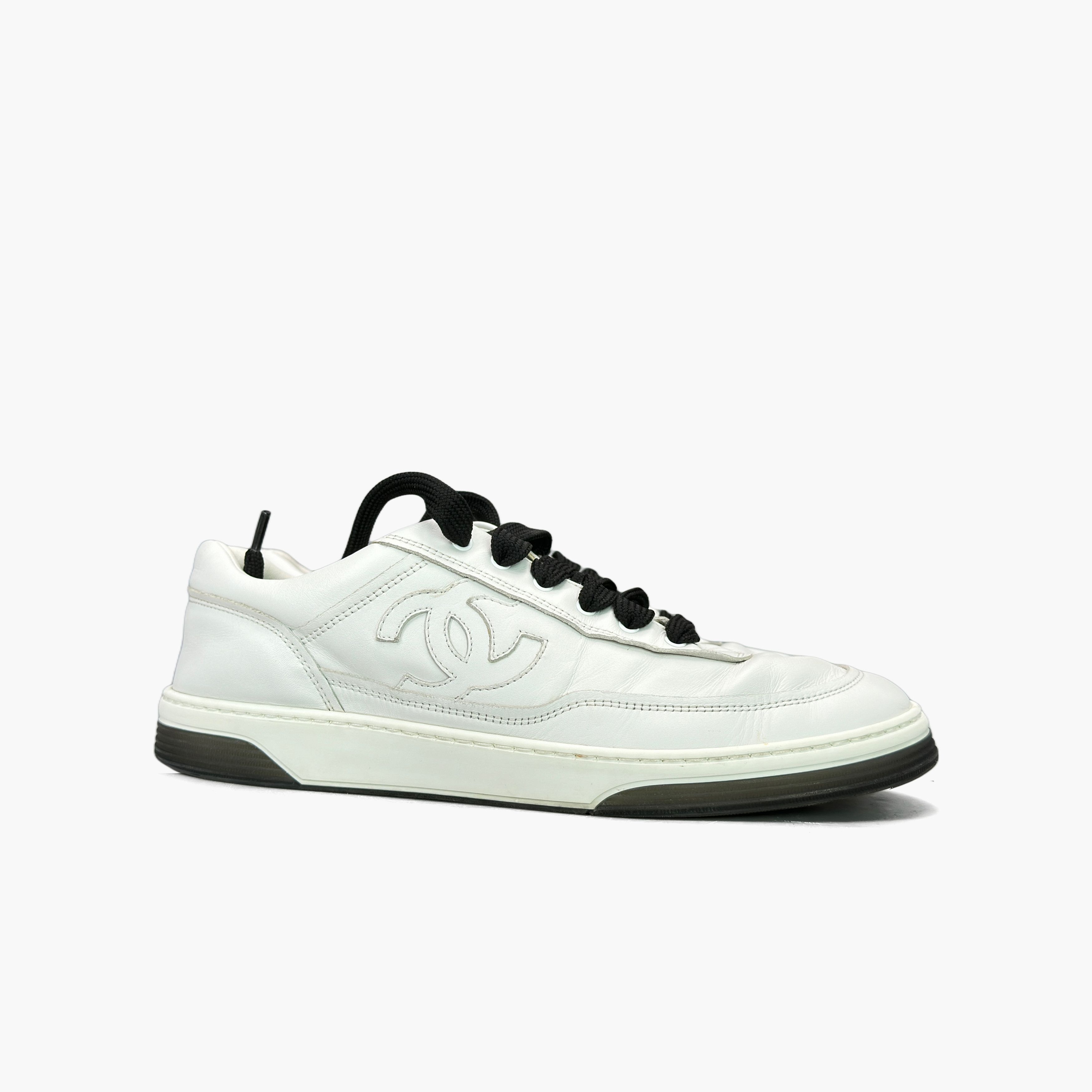Chanel Chanel CC Logo Leather Low-Top Sneakers Size 40 Size US 10 / IT 40 - 4 Thumbnail