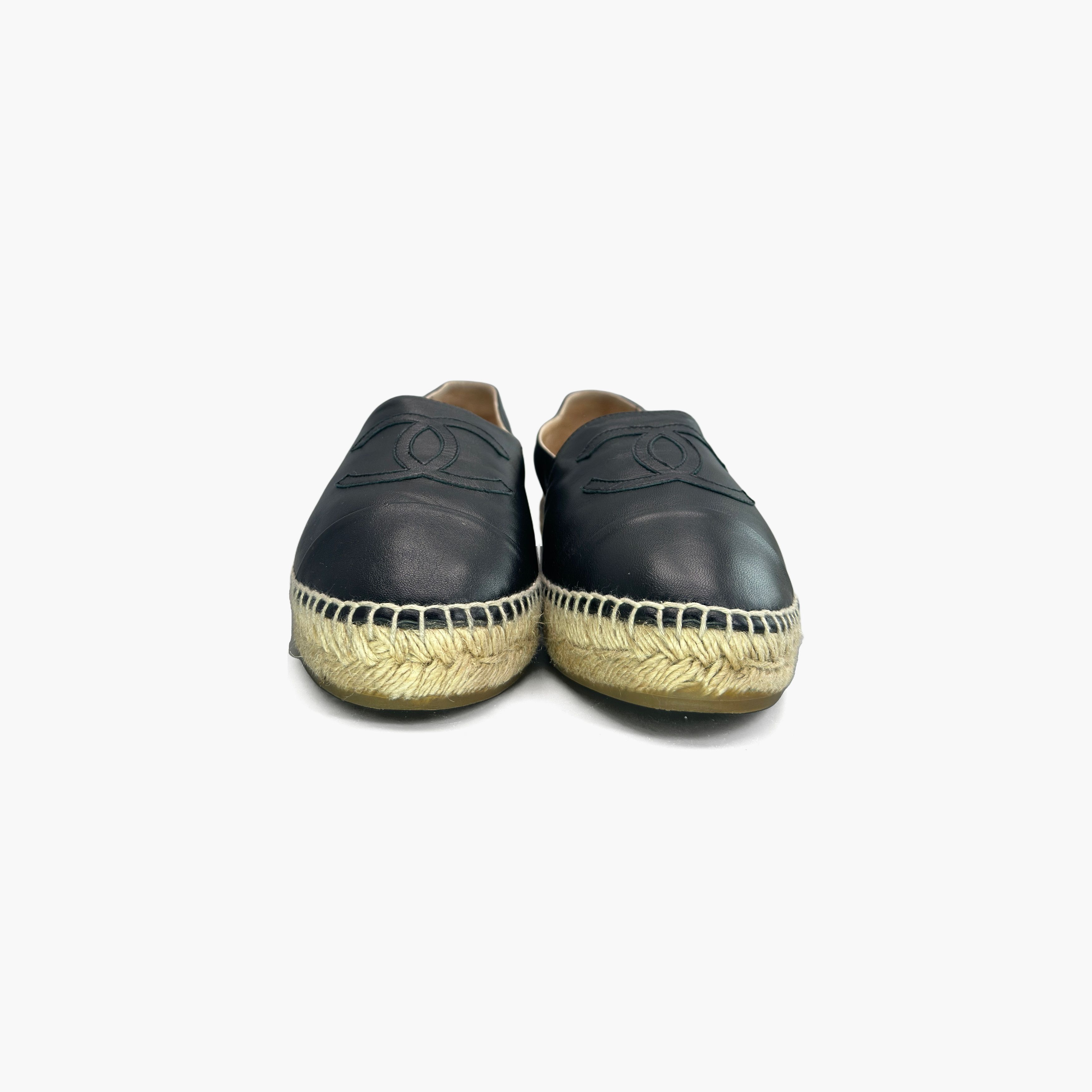 Chanel CHANEL Black Leather CC Logo Espadrilles Size 40 Size US 9 / IT 39 - 5 Thumbnail