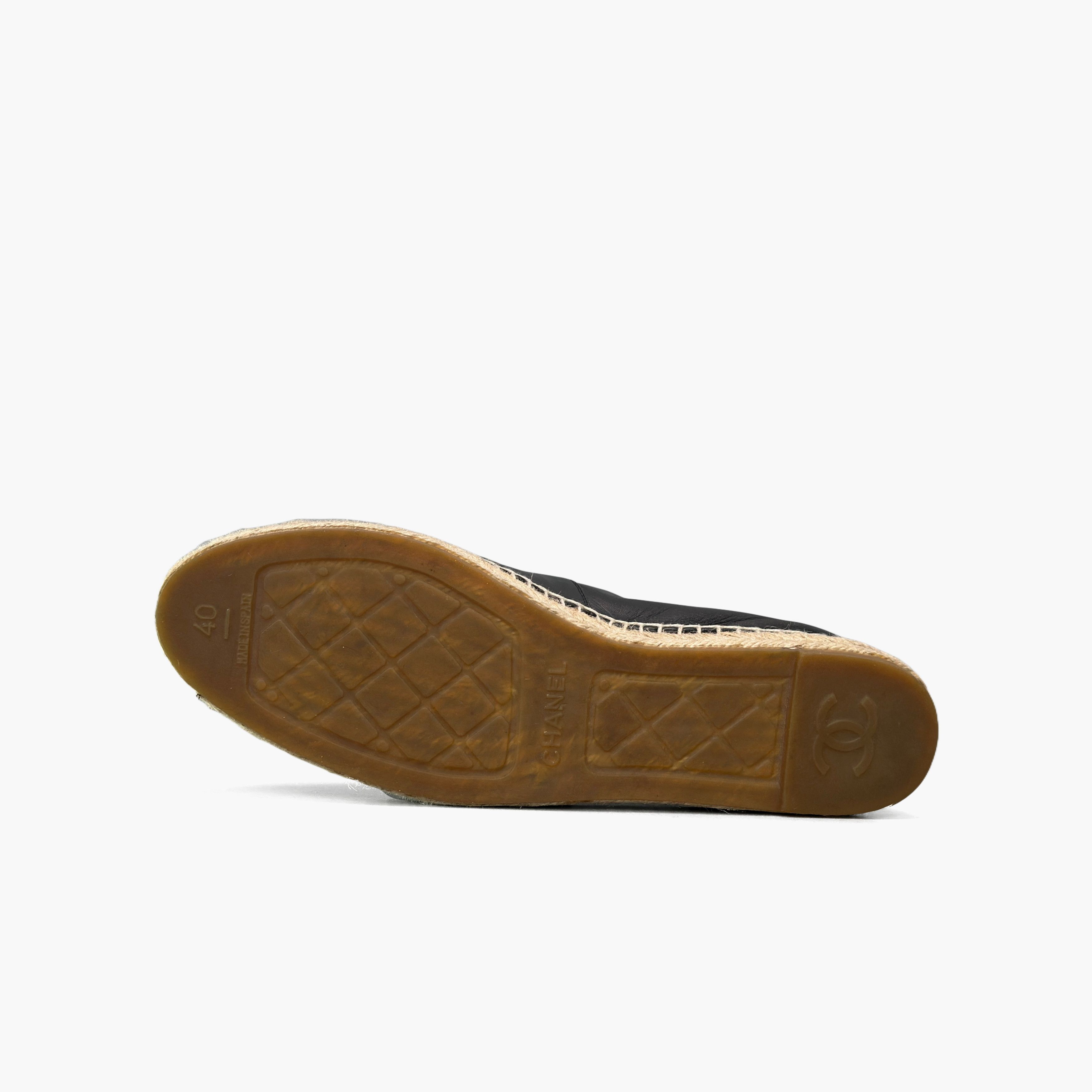 Chanel CHANEL Black Leather CC Logo Espadrilles Size 40 Size US 9 / IT 39 - 8 Thumbnail