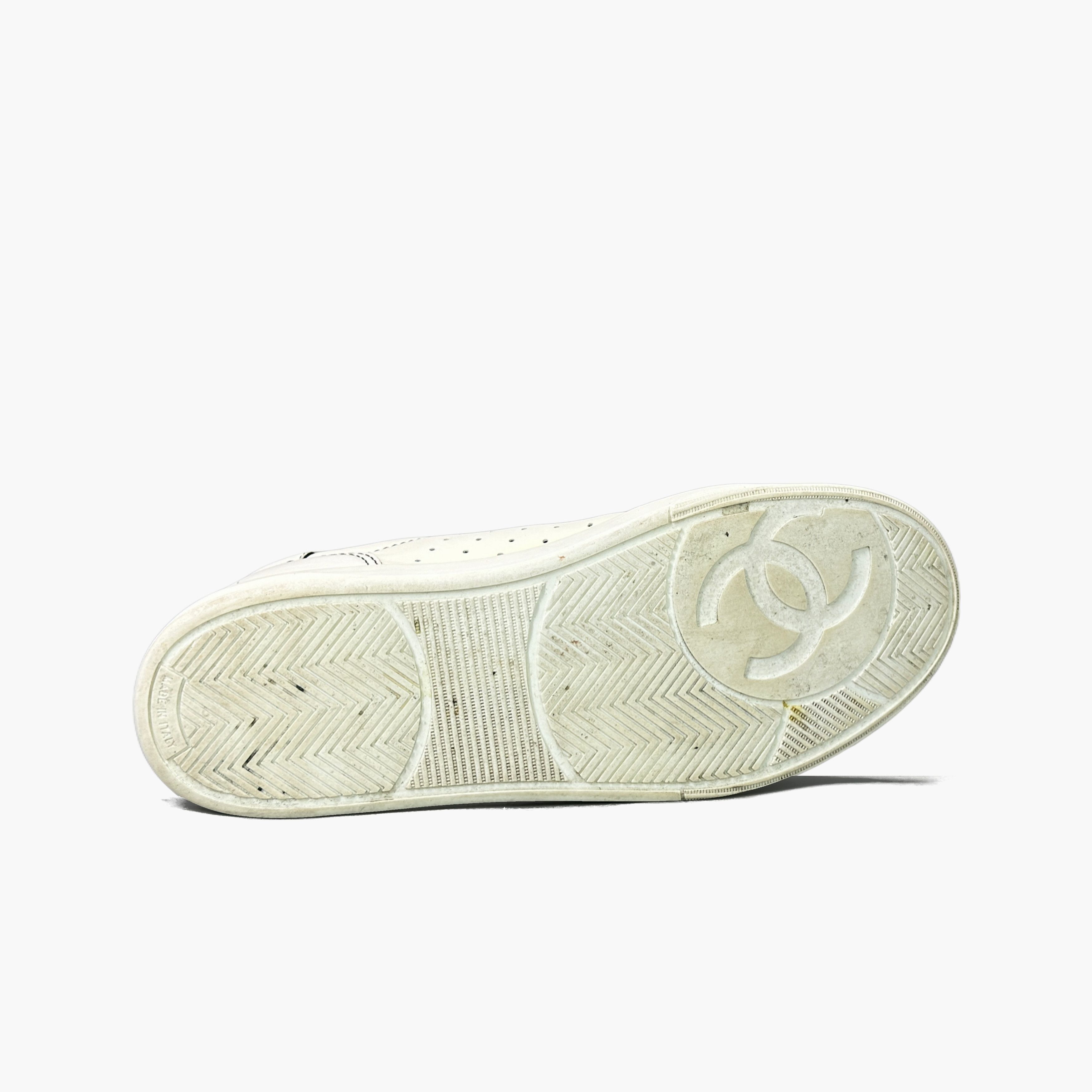 Chanel Chanel Logo White Leather Low-Top Sneakers Size 41 Size US 11 / IT 41 - 7 Thumbnail