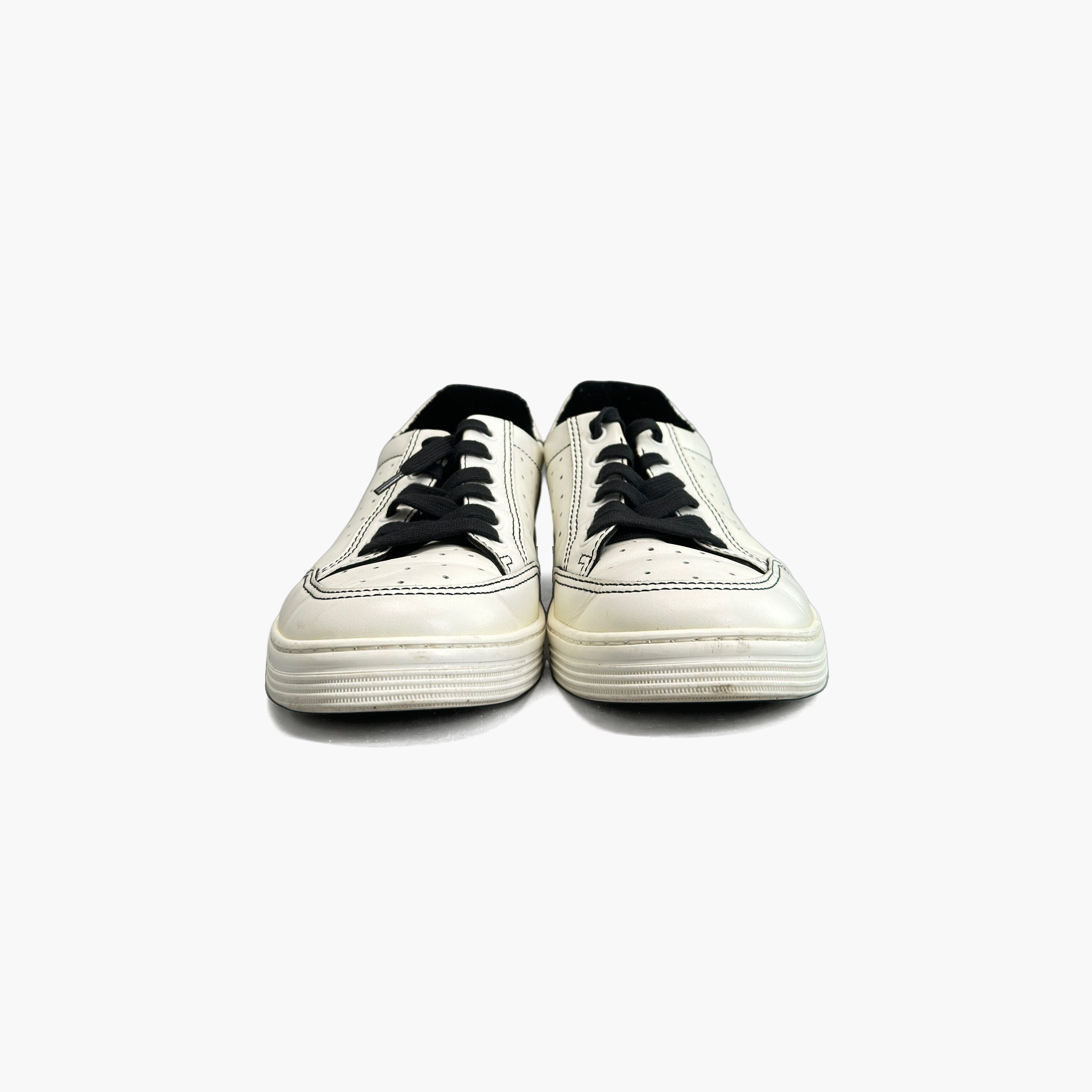 Chanel Chanel Logo White Leather Low-Top Sneakers Size 41 Size US 11 / IT 41 - 5 Thumbnail