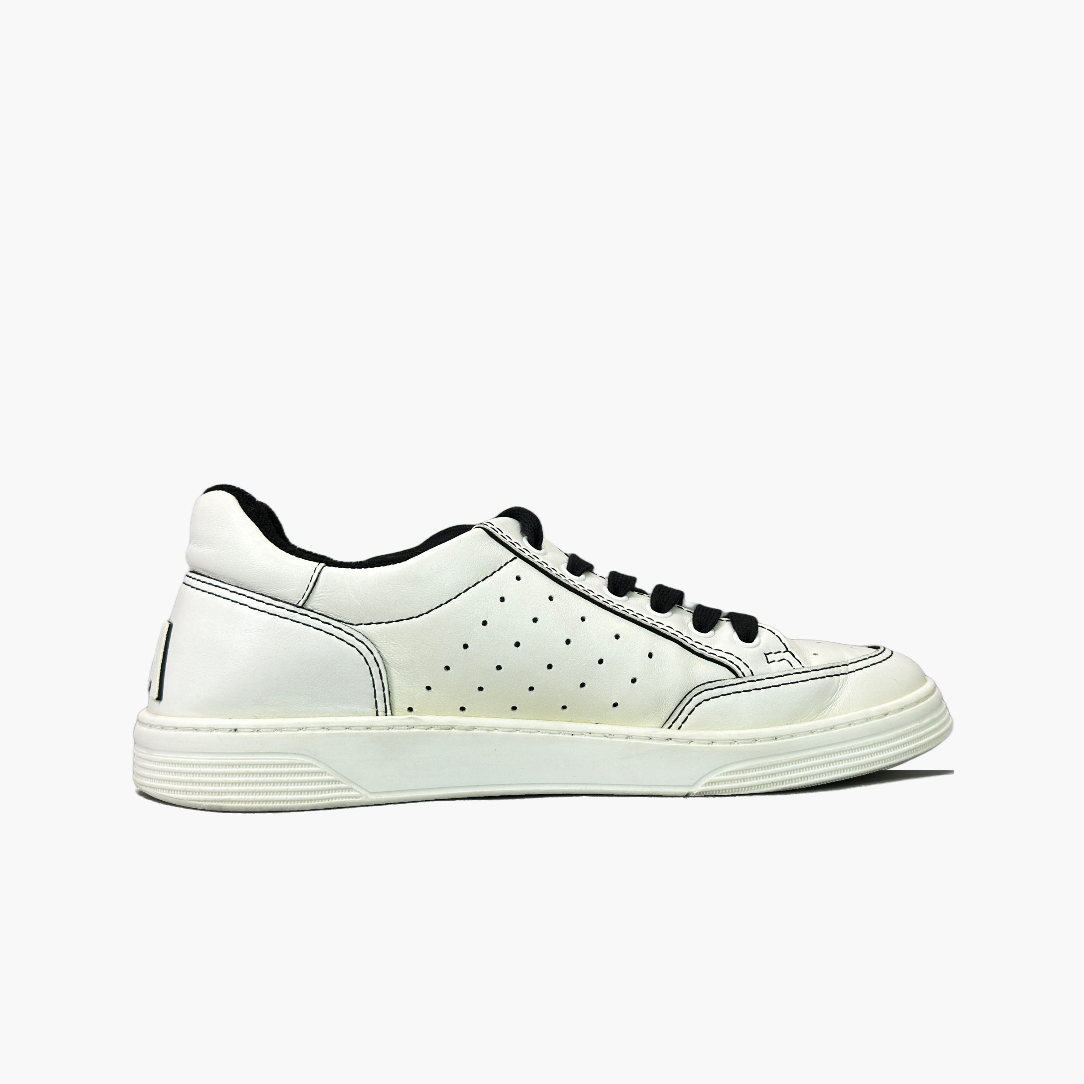 Chanel Chanel Logo White Leather Low-Top Sneakers Size 41 Size US 11 / IT 41 - 2 Thumbnail