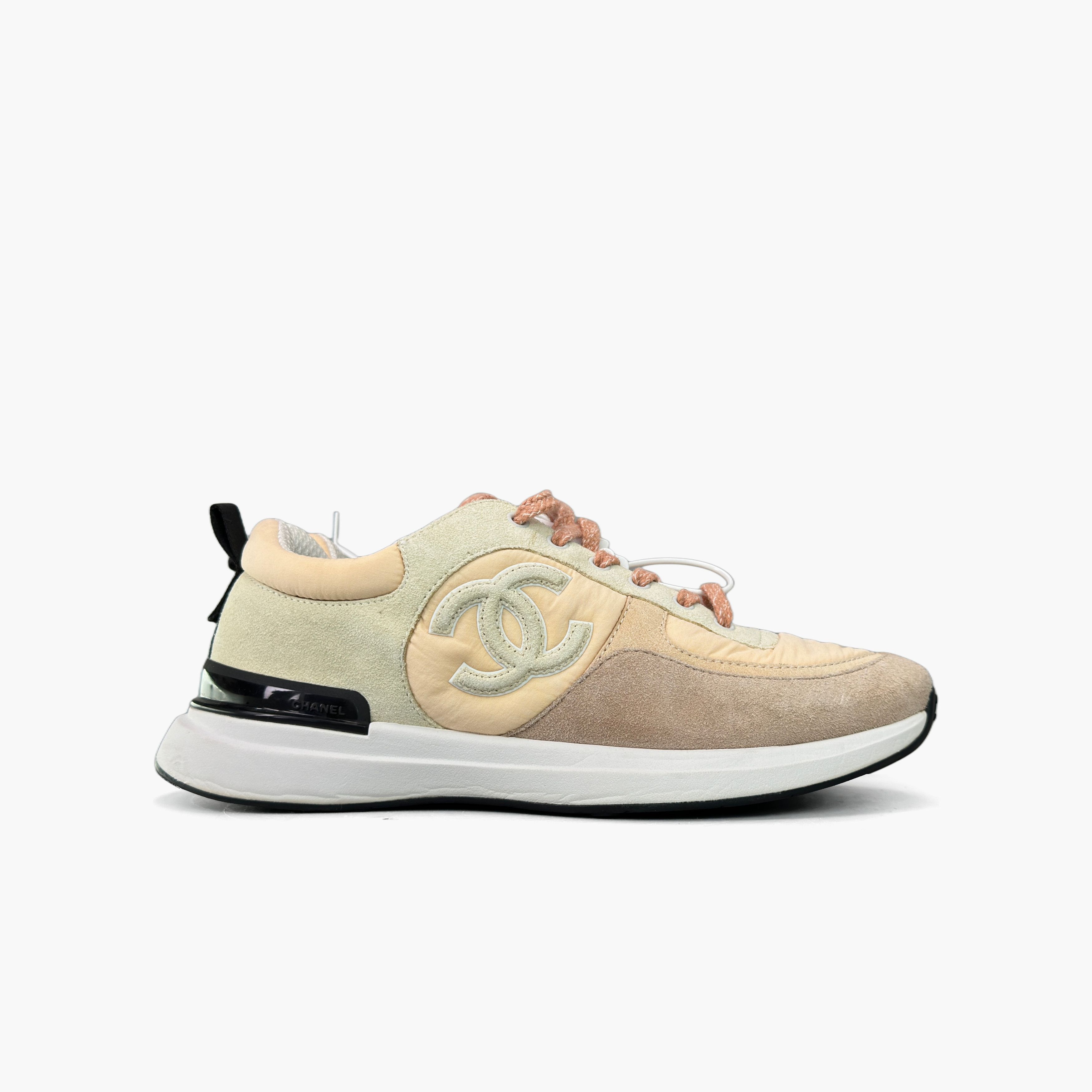 Chanel Chanel CC Logo Low-Top Sneakers Size 40 Size US 9 / IT 39 - 4 Thumbnail