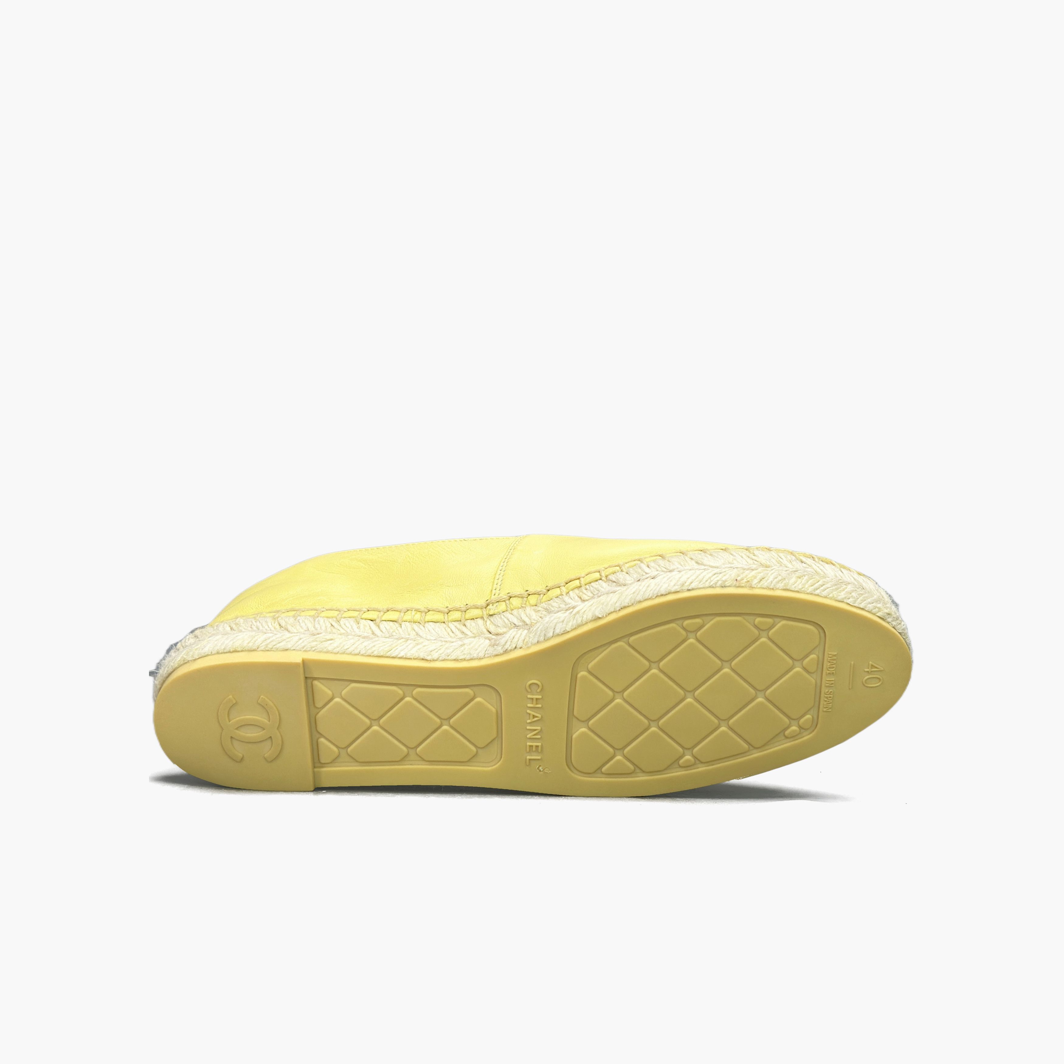 Chanel CHANEL Yellow Leather CC Logo Espadrilles Size 40 Size US 9 / IT 39 - 7 Thumbnail