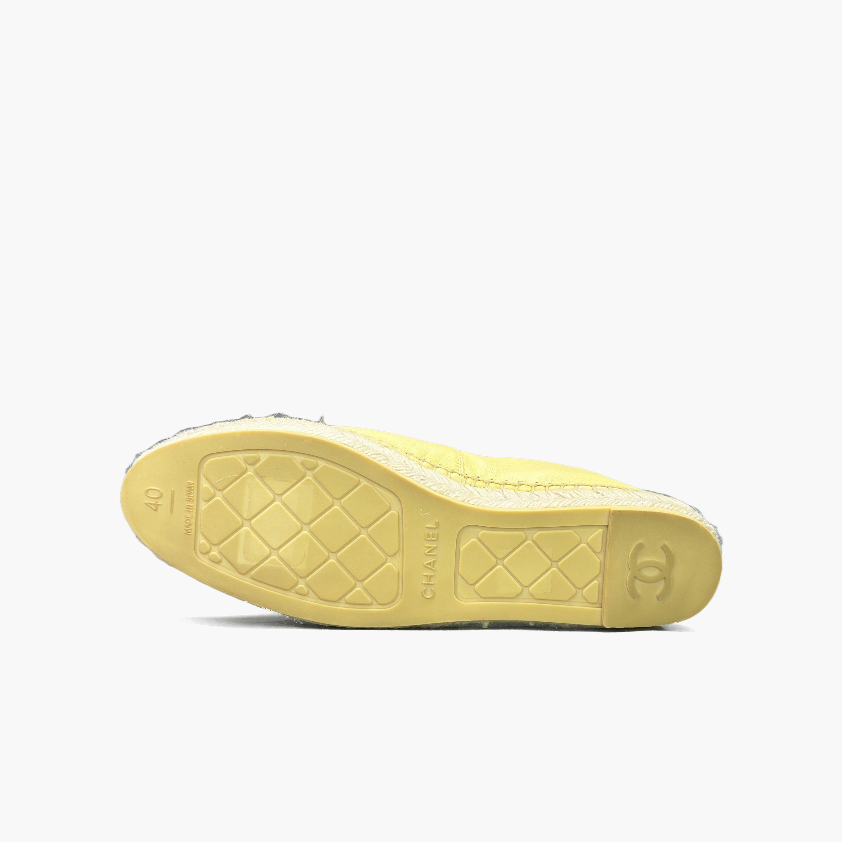 Chanel CHANEL Yellow Leather CC Logo Espadrilles Size 40 Size US 9 / IT 39 - 8 Thumbnail