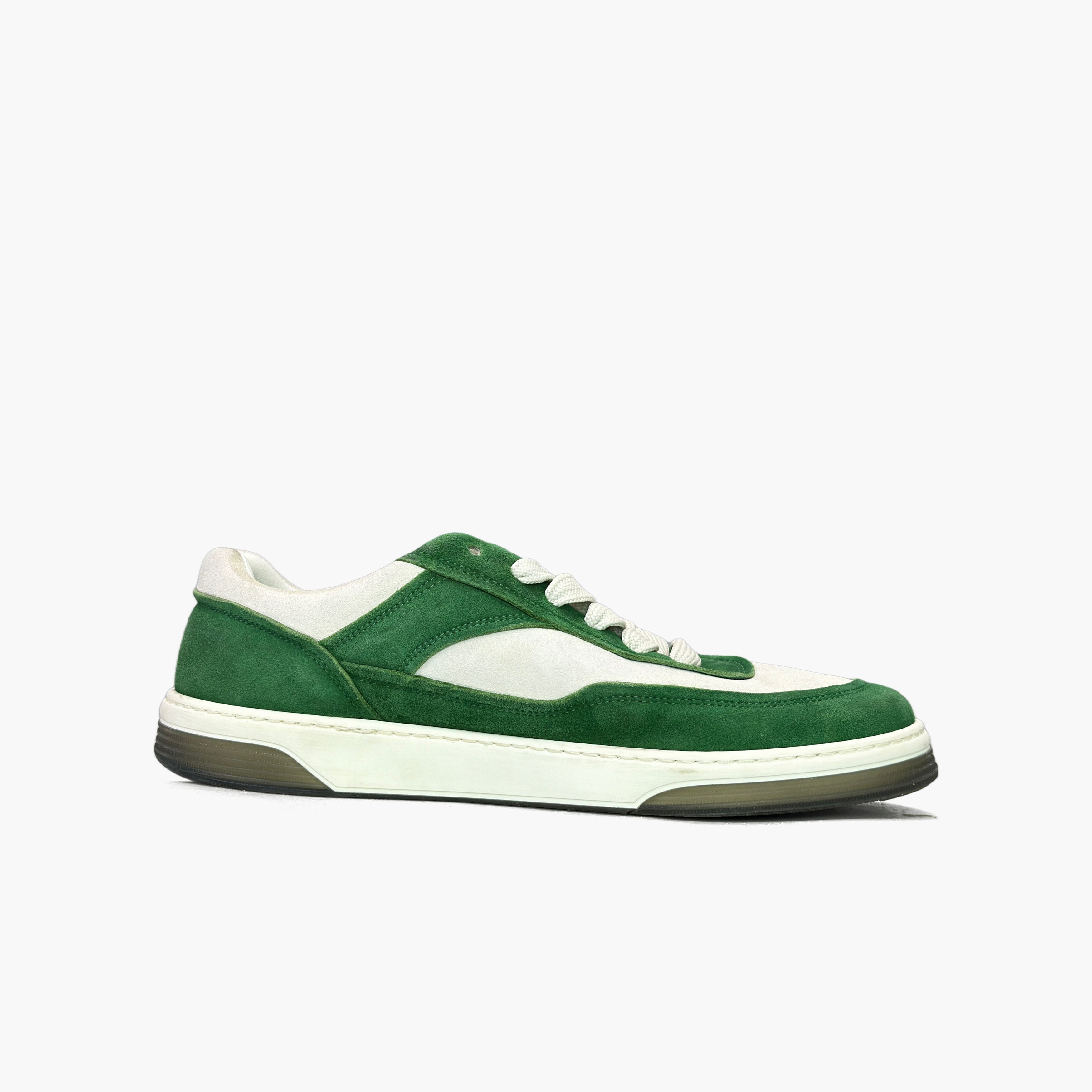Chanel CHANEL Green Leather Low-Top Sneakers Size 40 Size US 7 / EU 40 - 2 Thumbnail