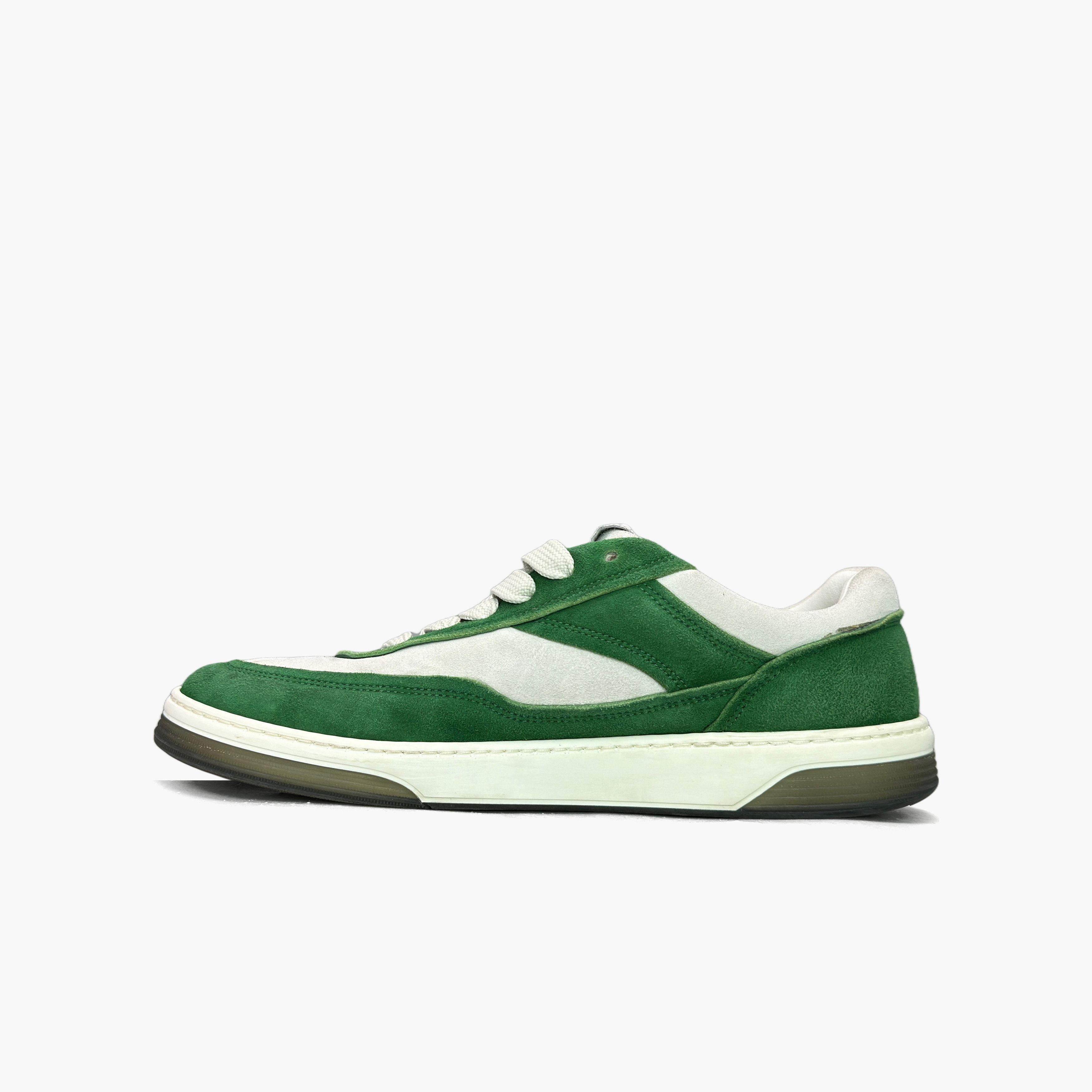 Chanel CHANEL Green Leather Low-Top Sneakers Size 40 Size US 7 / EU 40 - 3 Thumbnail
