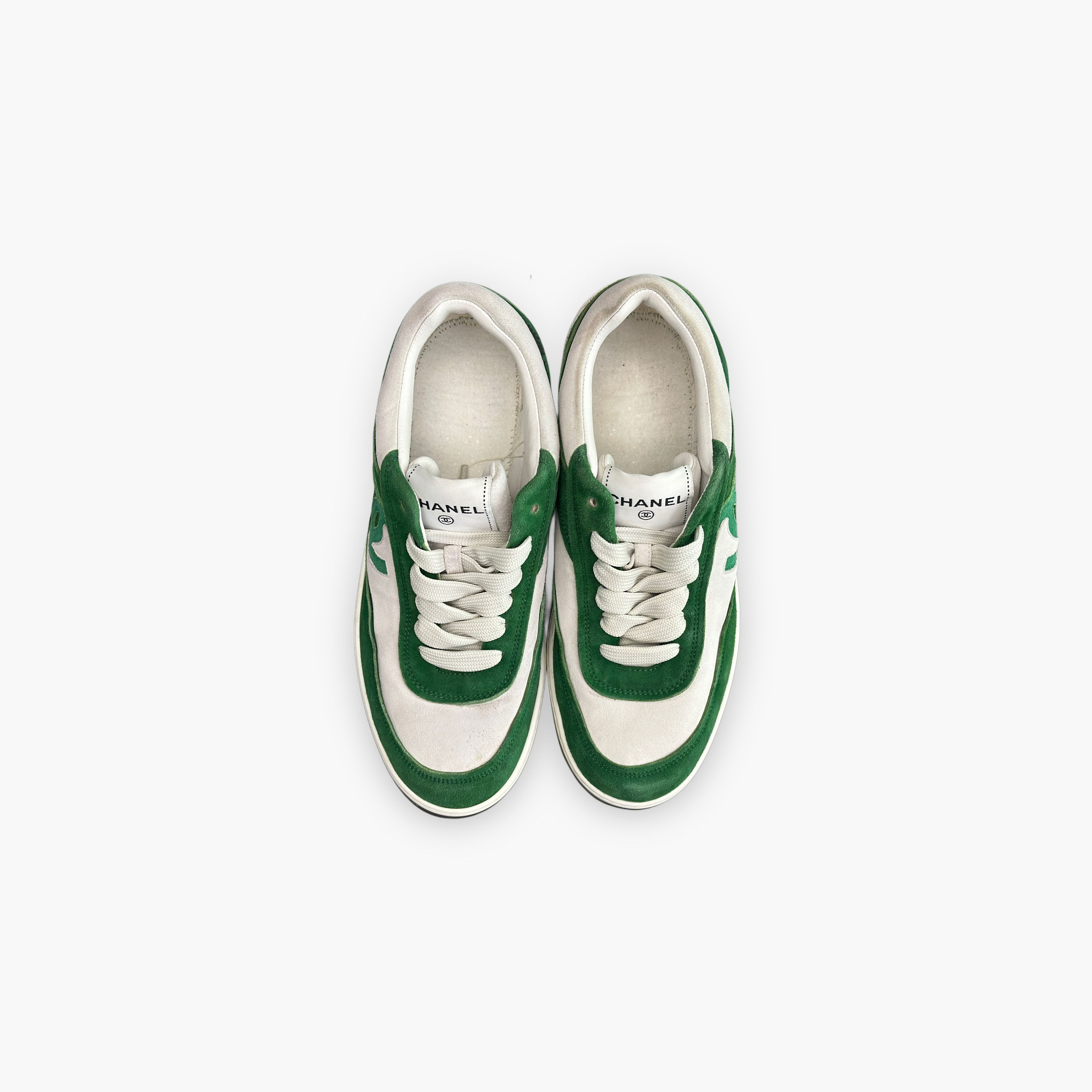 Chanel CHANEL Green Leather Low-Top Sneakers Size 40 Size US 7 / EU 40 - 9 Thumbnail
