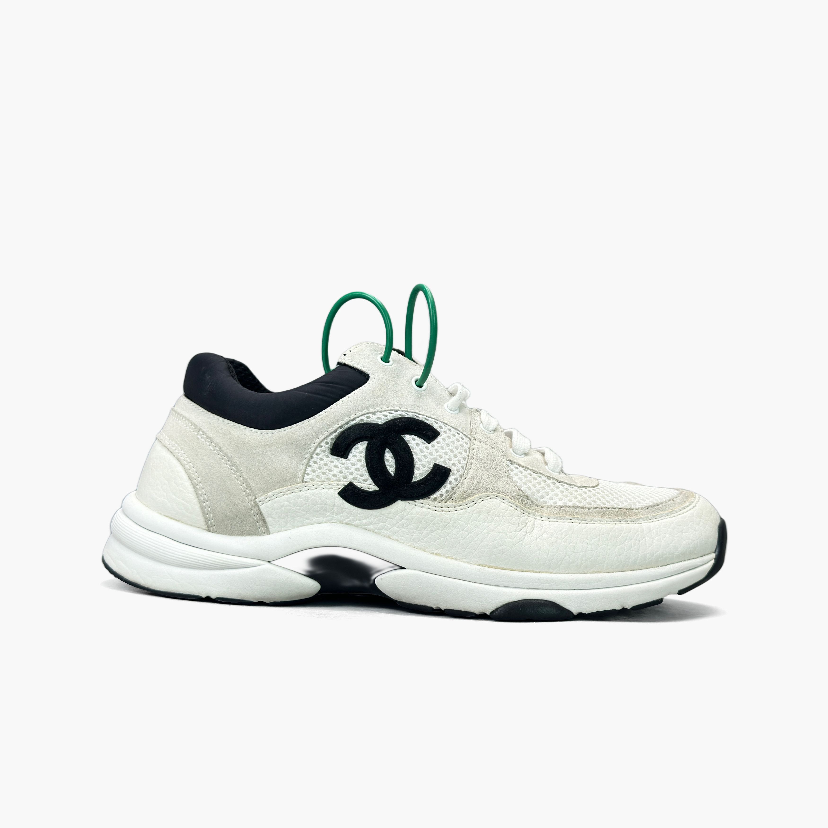 Chanel Chanel CC Low-Top Sneakers Size 41 Size US 11 / IT 41 - 4 Thumbnail