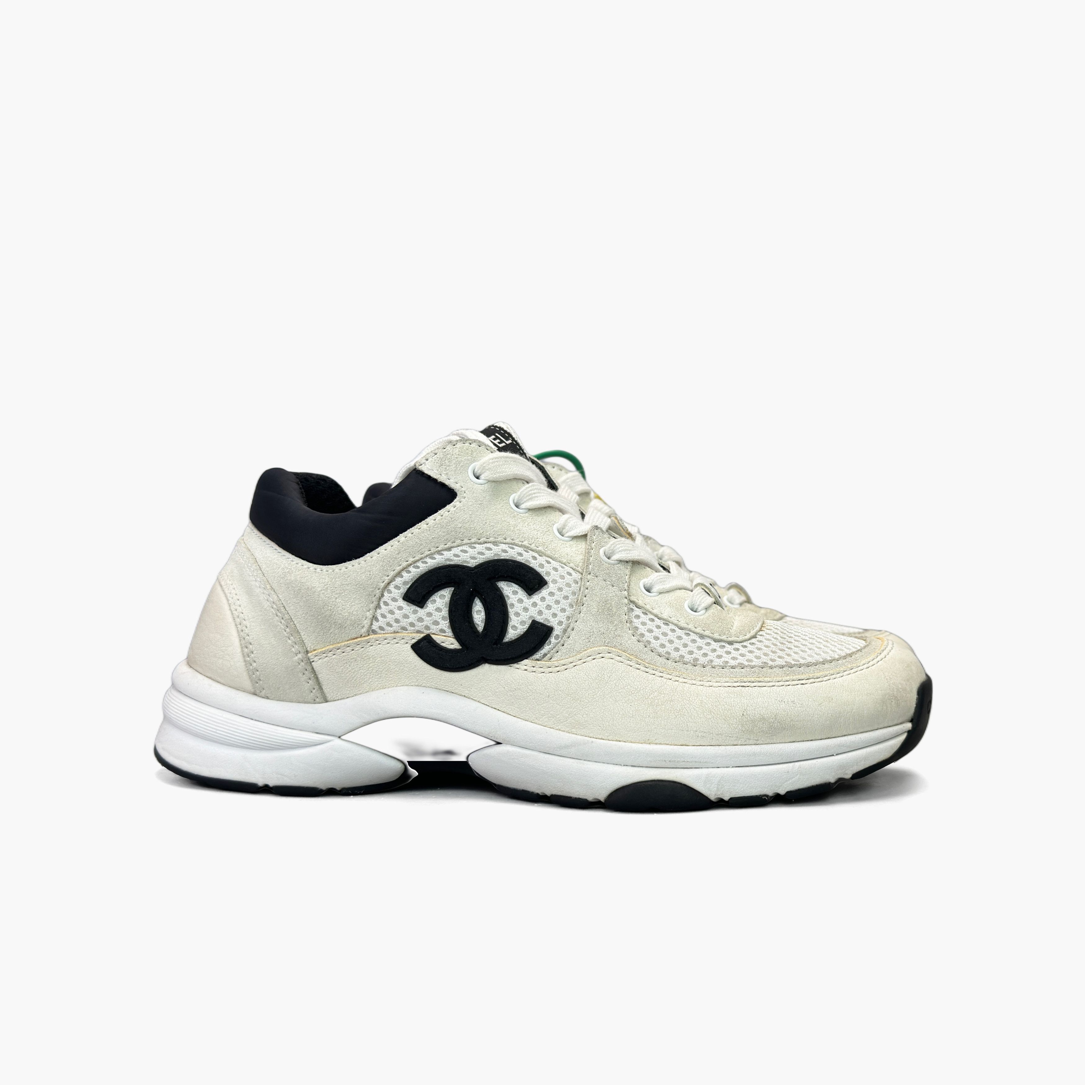 Chanel Chanel Cc Logo Mesh Low-Top Sneakers Size 37 Size US 7 / IT 37 - 4 Thumbnail