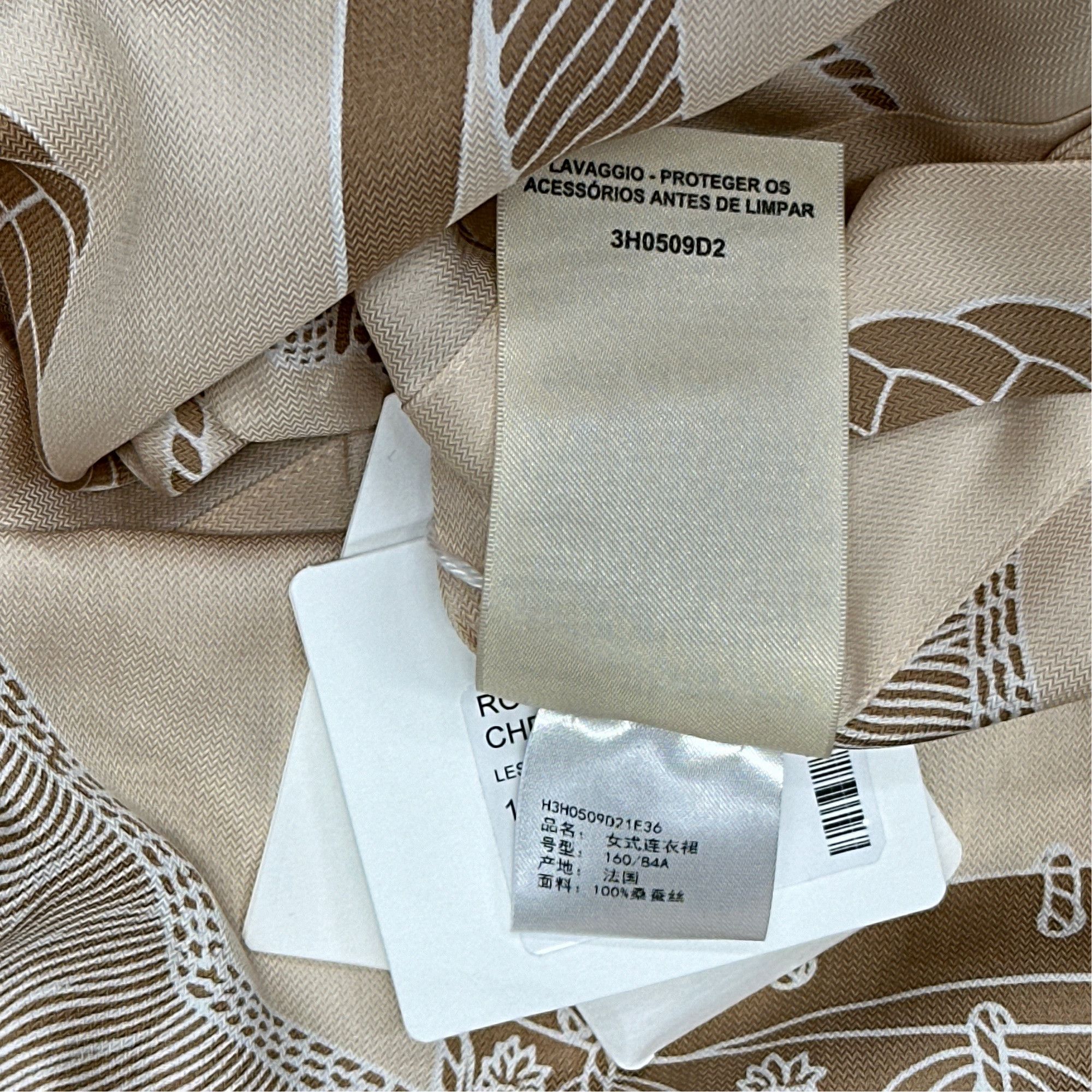 Hermes Hermes Printed Silk Shirt Dress Size 36 Size XS / US 0-2 / IT 36-38 - 3 Thumbnail