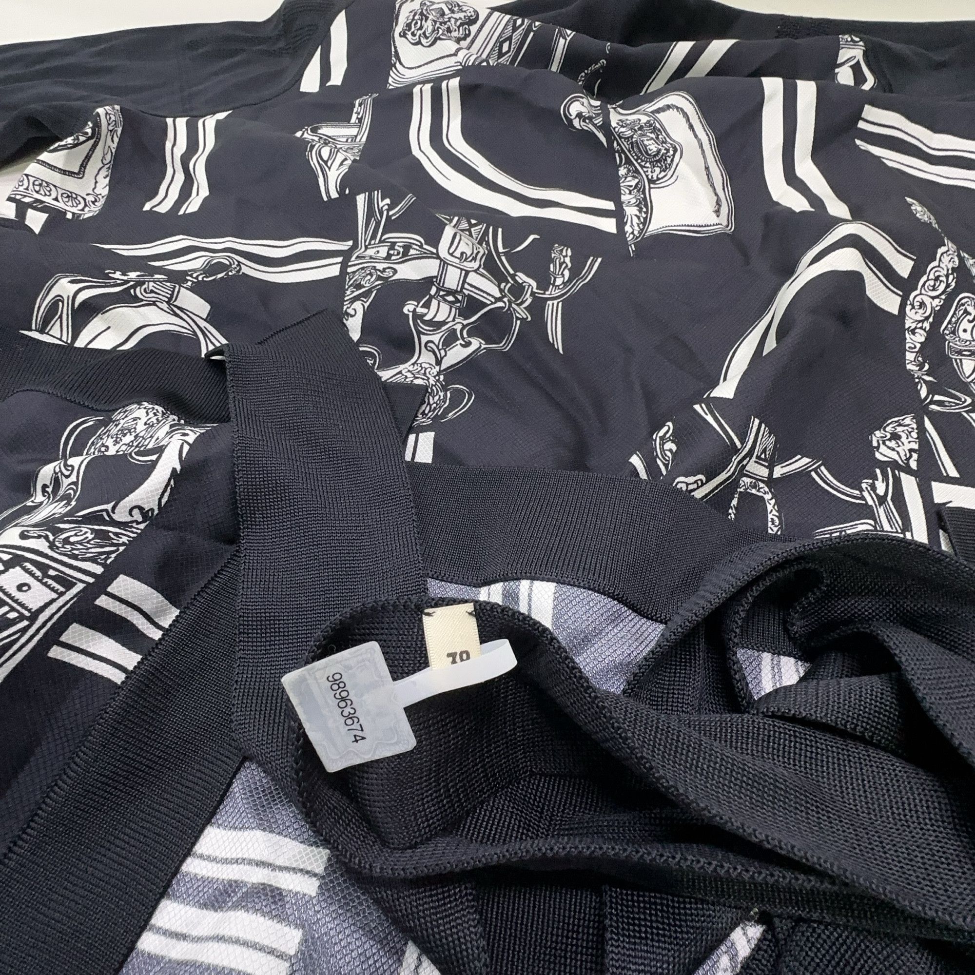 Hermes Hermes Printed Silk Cardigan Size 38 Size S / US 4 / IT 40 - 6 Thumbnail