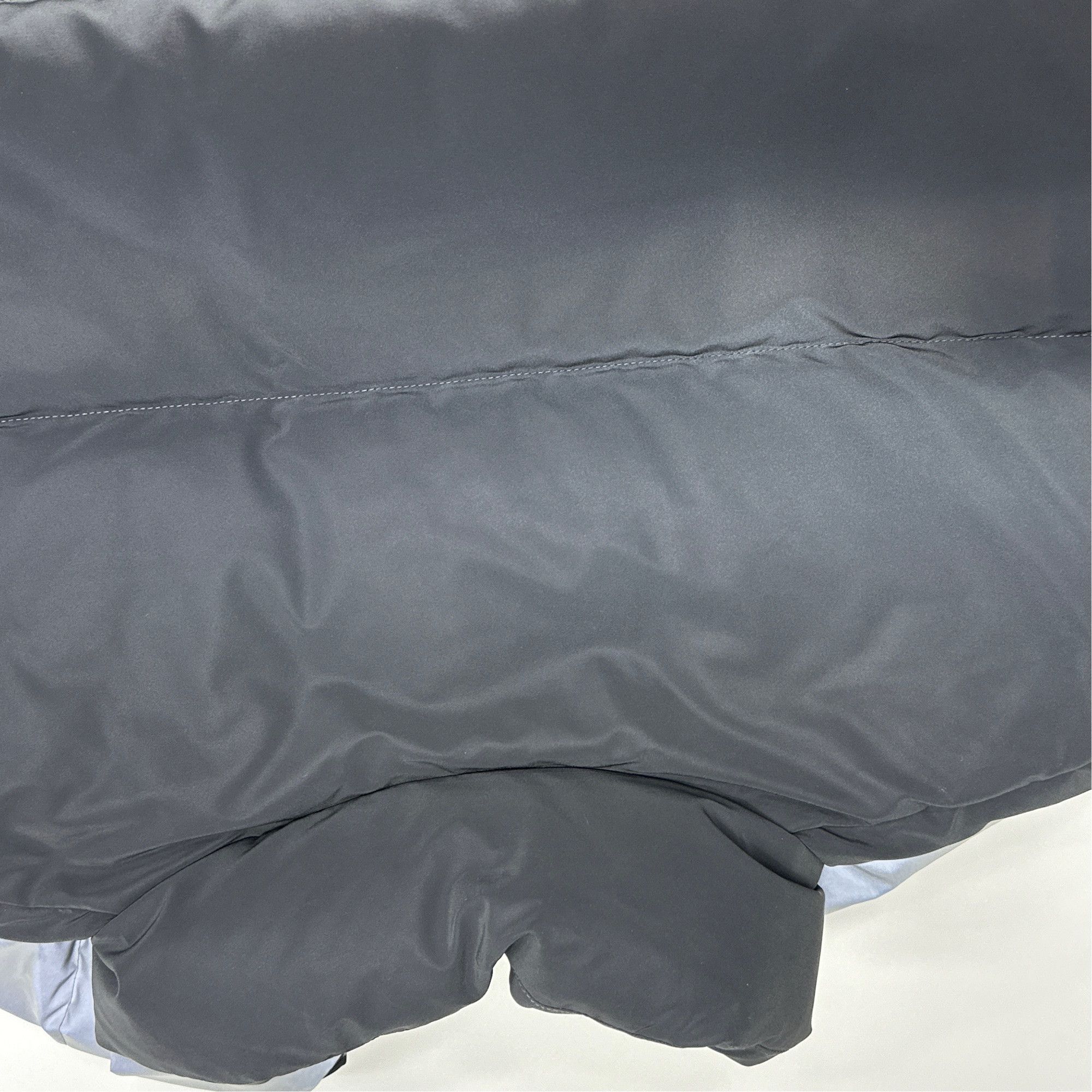 Alexander Wang Alexander Wang Reflective Gradient Puffer Jacket Size XS Size US XS / EU 42 / 0 - 10 Thumbnail