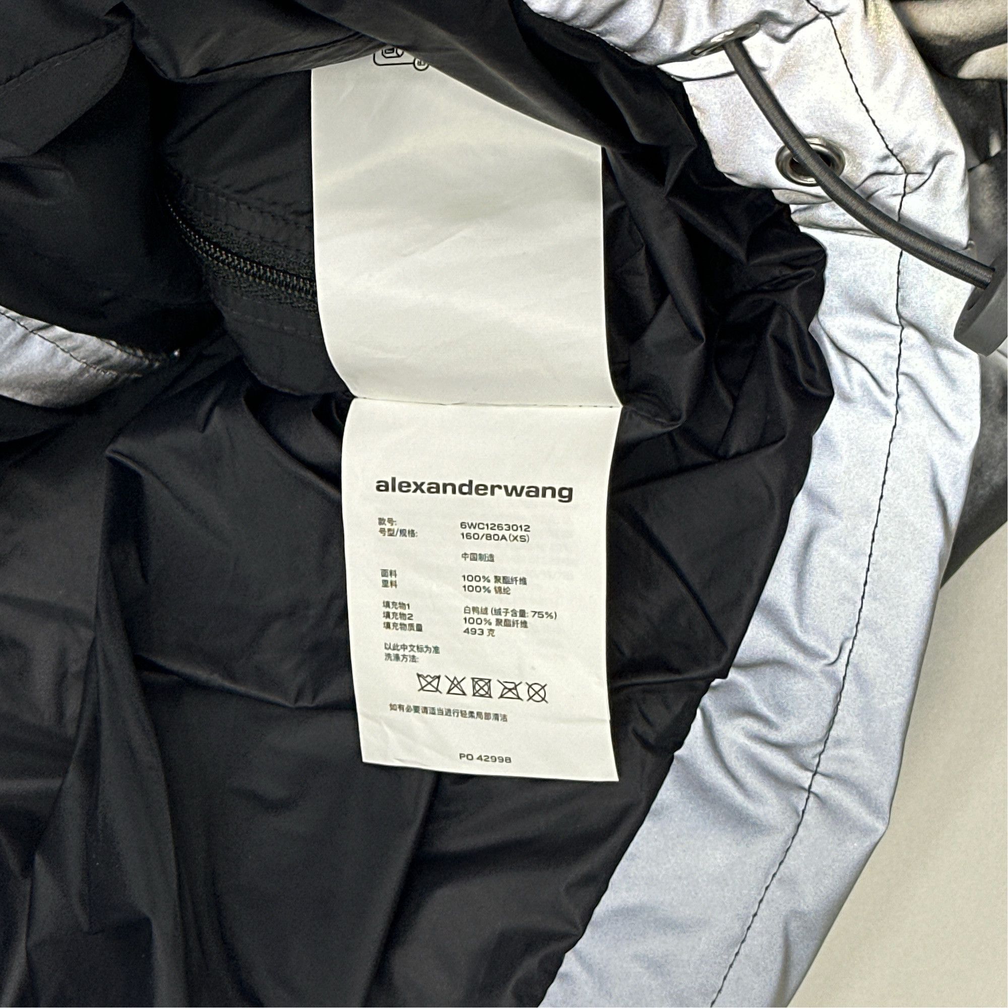 Alexander Wang Alexander Wang Reflective Gradient Puffer Jacket Size XS Size US XS / EU 42 / 0 - 4 Thumbnail
