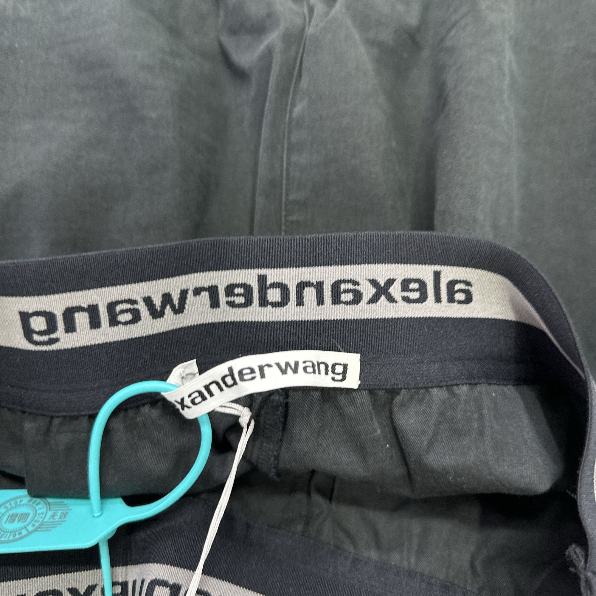 Alexander Wang Alexander Wang Logo Waistband Pleated Pants Size XS Size 26" / US 2 / IT 38 - 3 Thumbnail