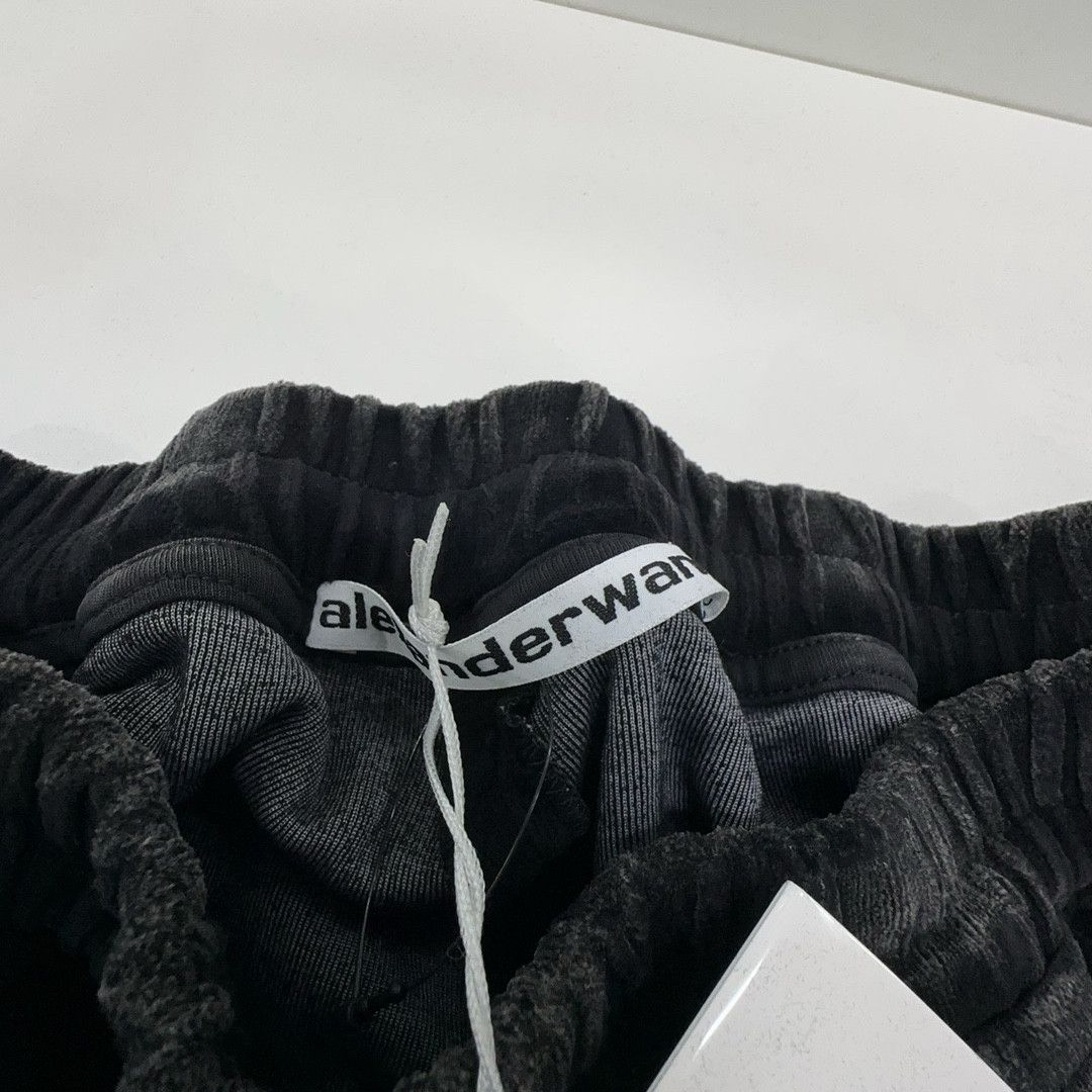 Alexander Wang Alexander Wang Embossed Logo Sweatpants Size XS Size US 28 / EU 44 - 3 Thumbnail