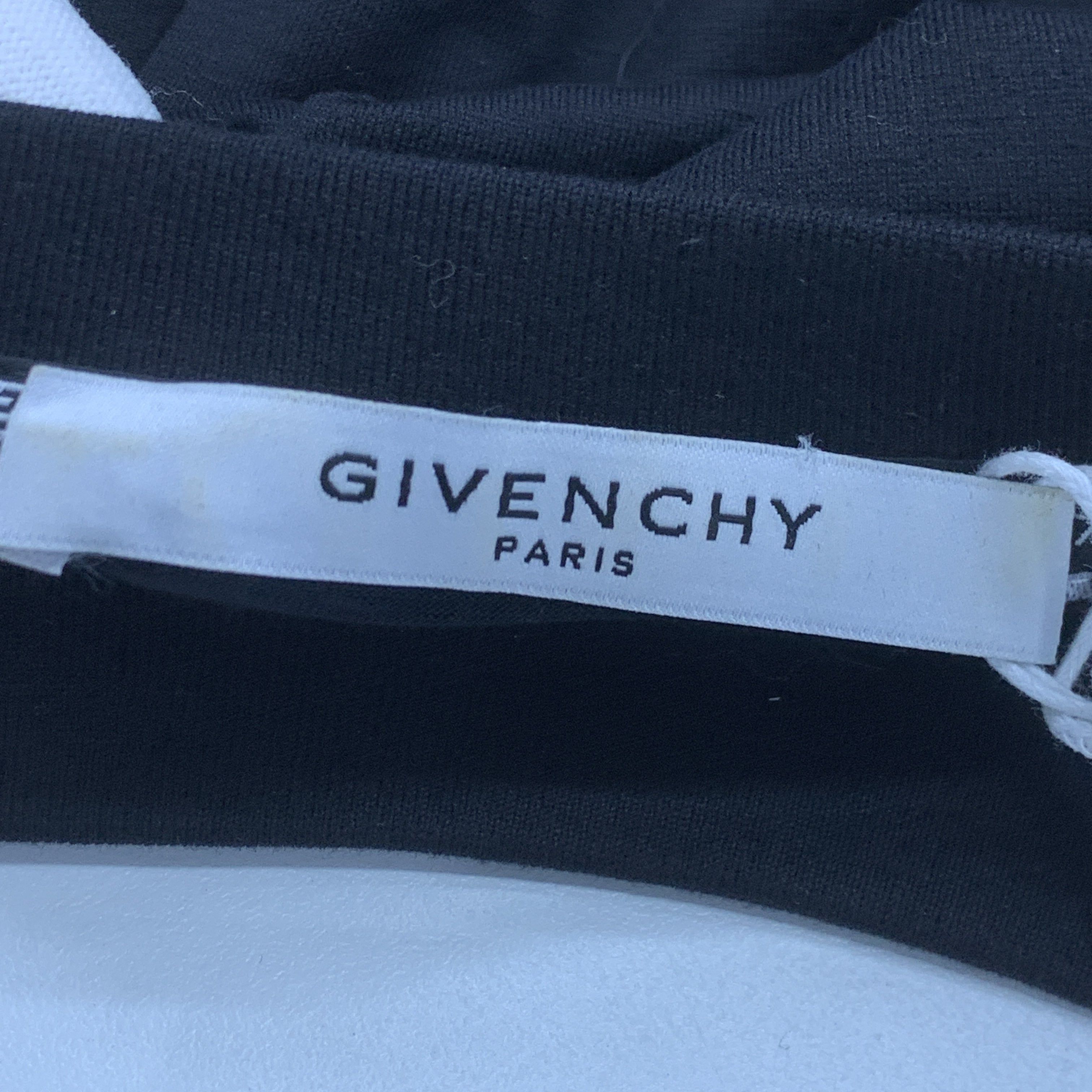 Givenchy Givenchy Logo T-Shirt Size M Size US M / EU 48-50 / 2 - 3 Thumbnail