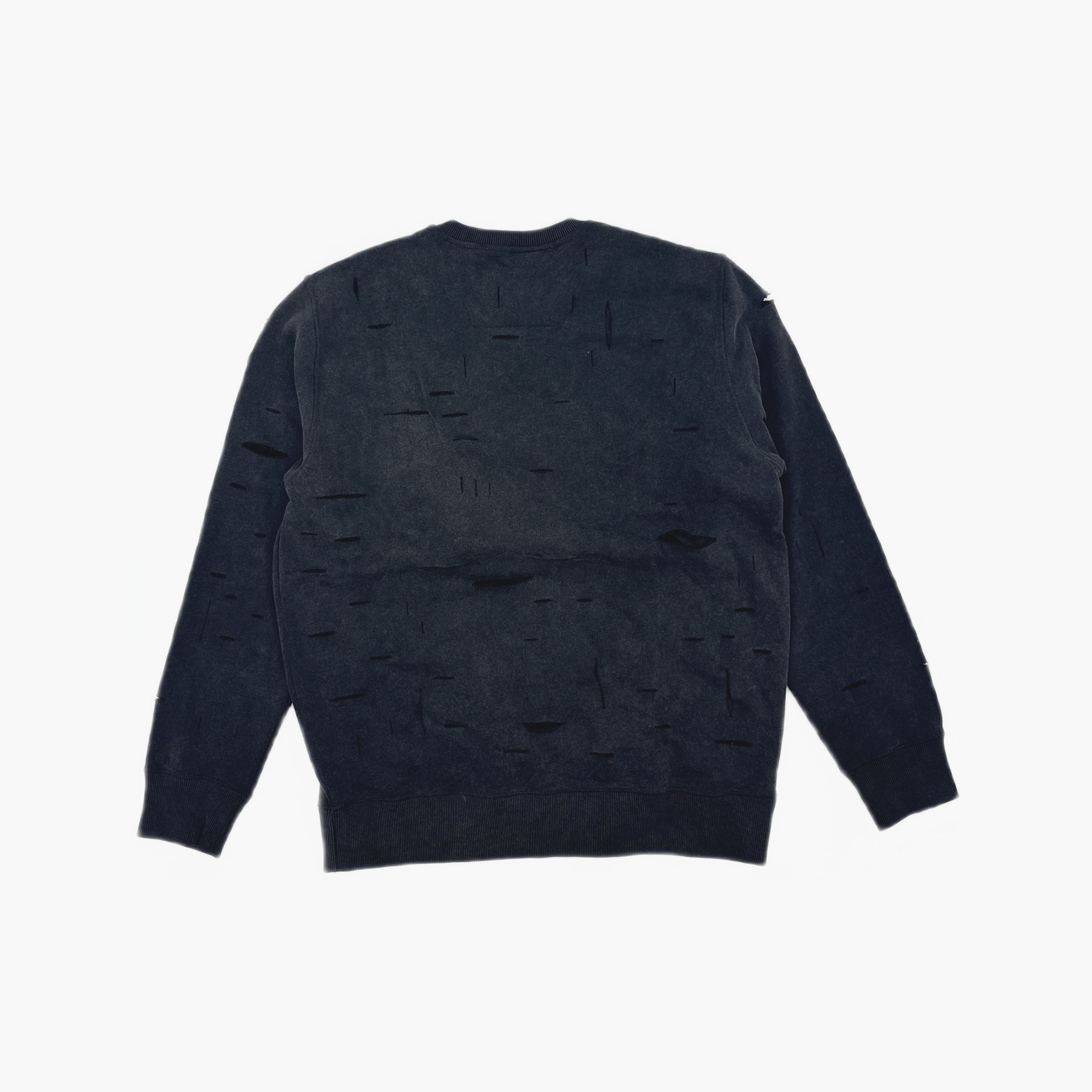 Givenchy Givenchy Distressed Logo Sweatshirt Size L Size US L / EU 52-54 / 3 - 2 Thumbnail