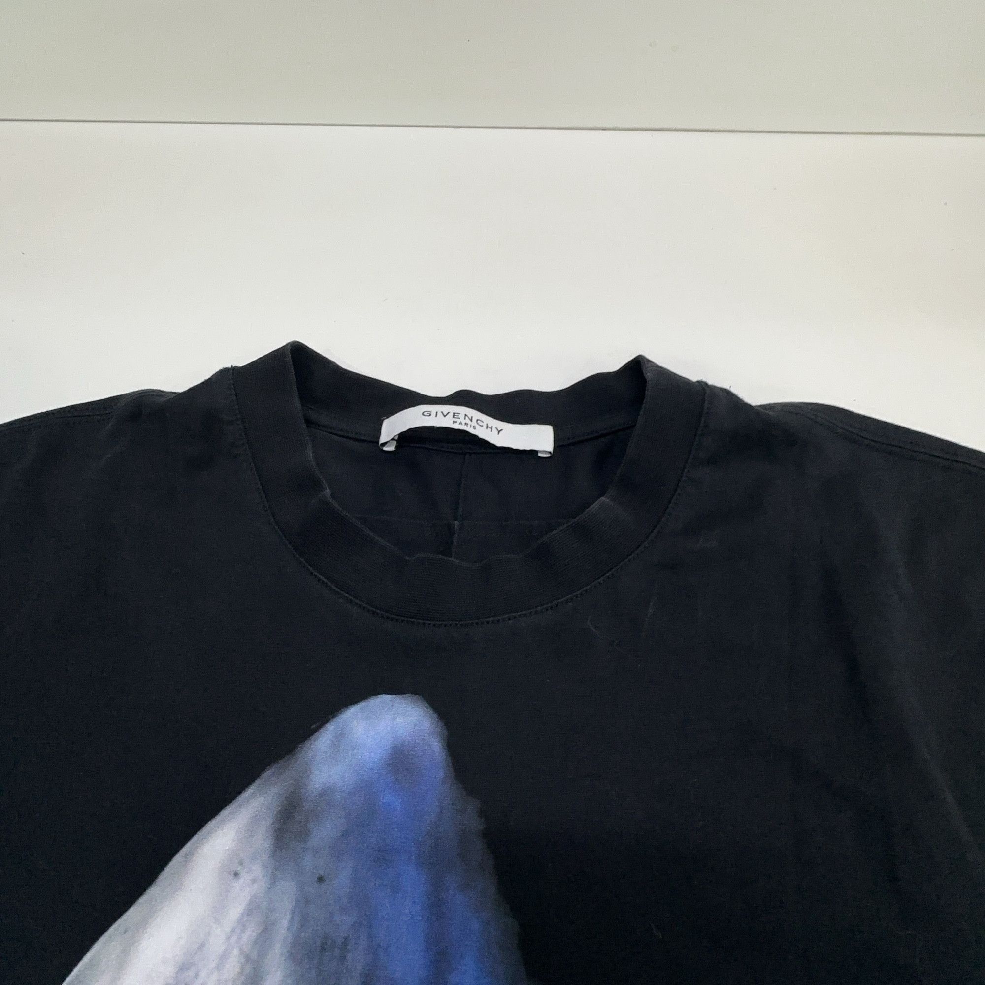 Givenchy Givenchy Shark Graphic T-Shirt Size S Size US S / EU 44-46 / 1 - 8 Thumbnail
