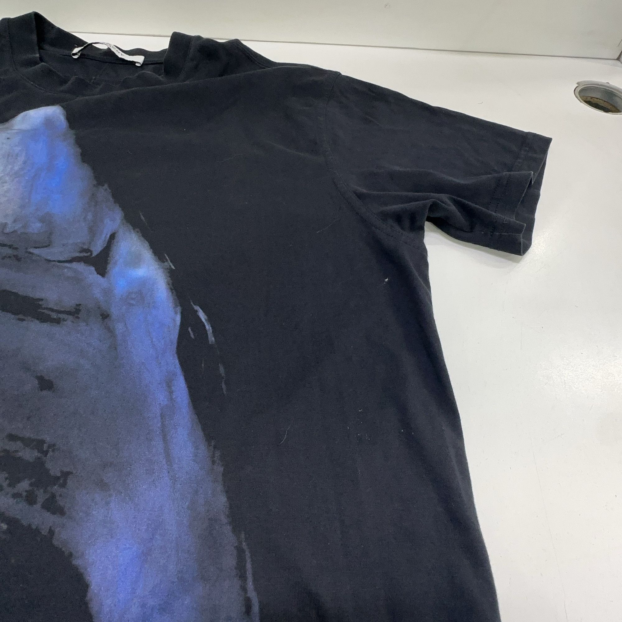 Givenchy Givenchy Shark Graphic T-Shirt Size S Size US S / EU 44-46 / 1 - 10 Thumbnail