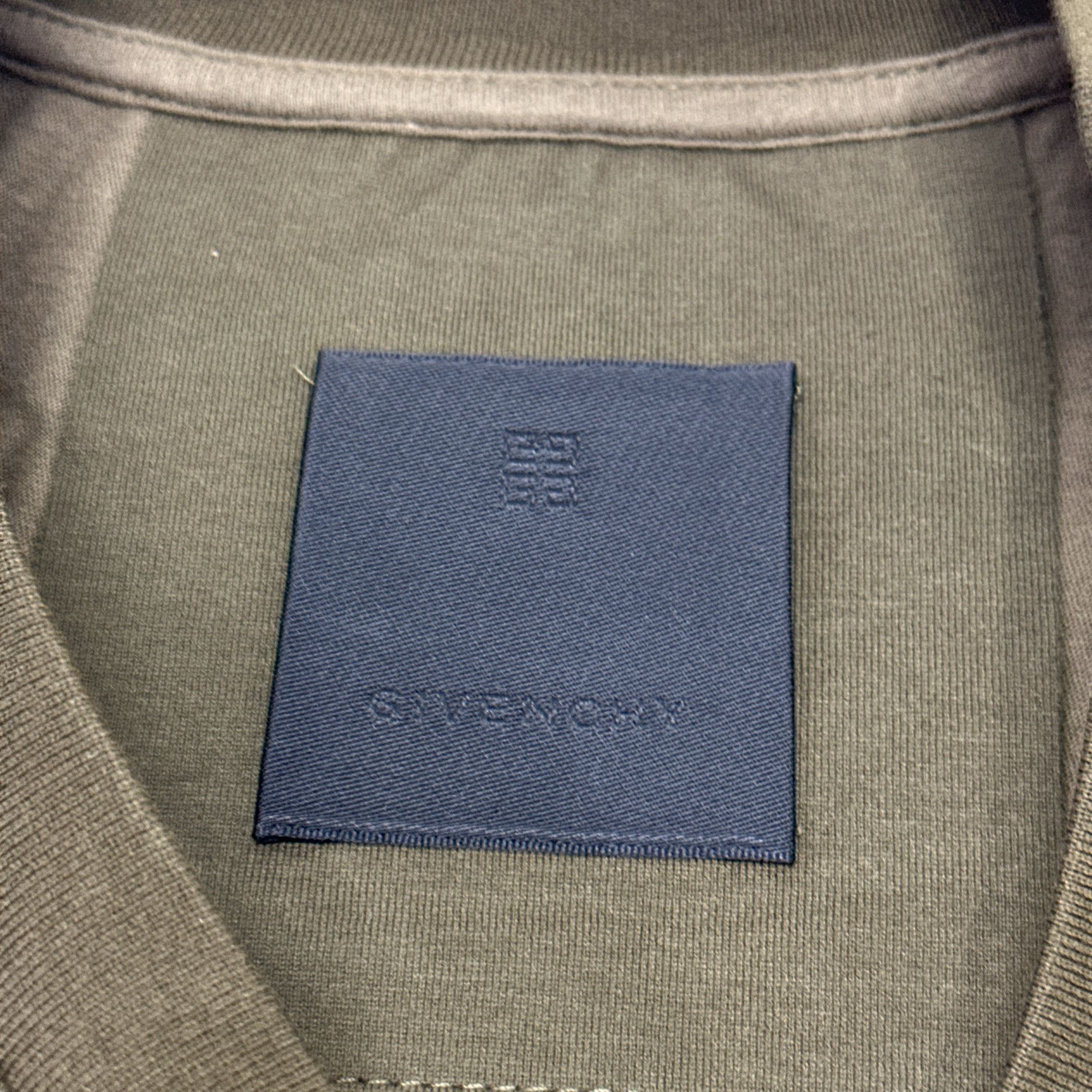 Givenchy Givenchy Distressed Logo T-Shirt Size S Size US S / EU 44-46 / 1 - 5 Thumbnail