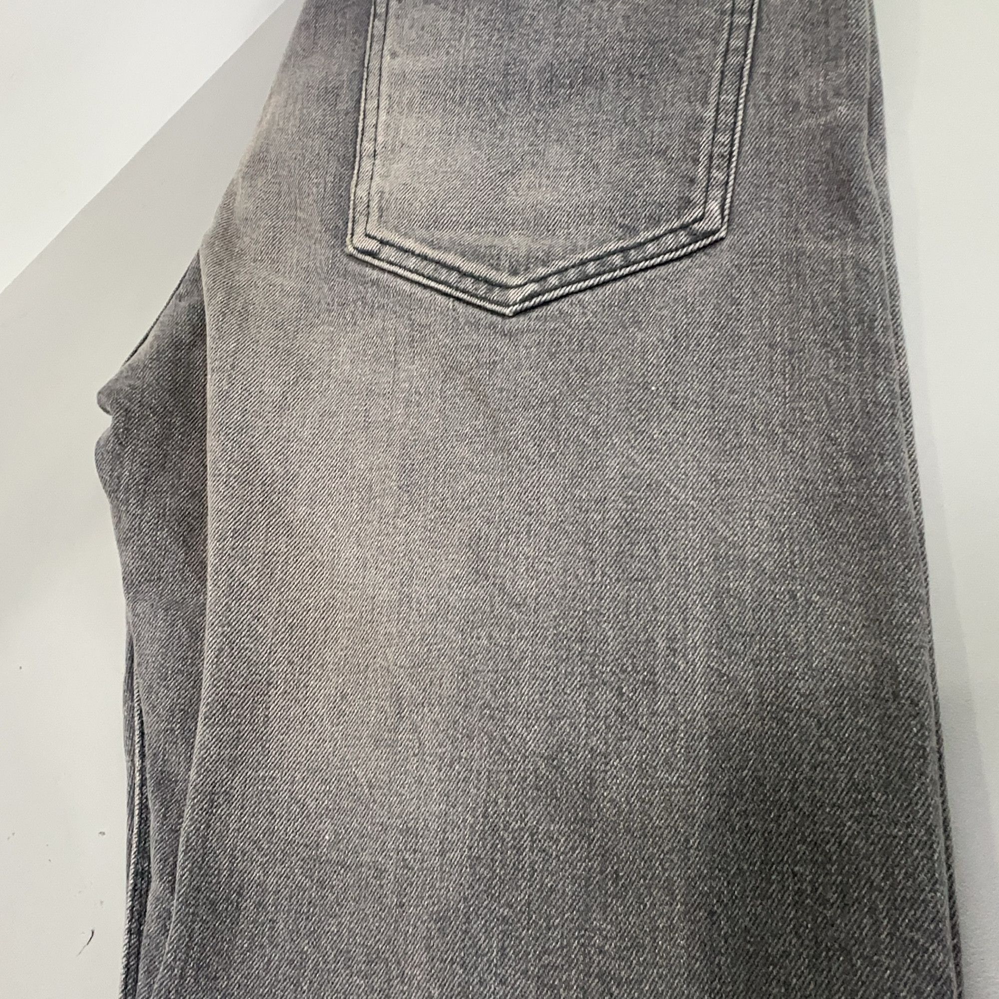 Givenchy Givenchy Washed Denim Jeans Size 29 Size US 29 - 7 Thumbnail