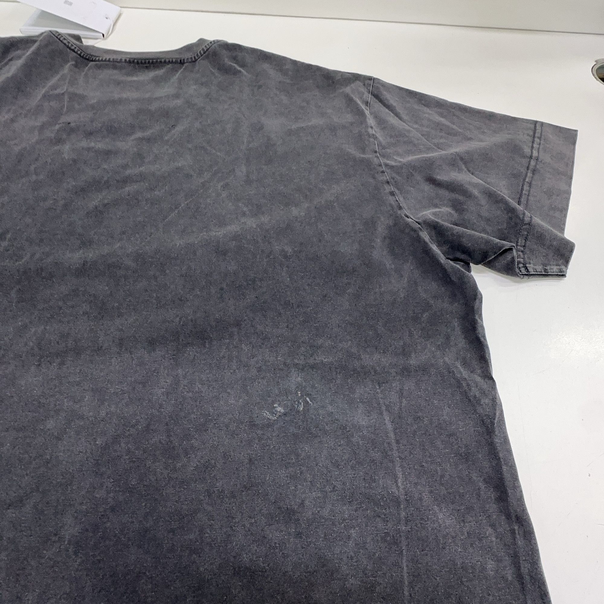 Givenchy Givenchy Logo Graphic T-Shirt Size S Size US S / EU 44-46 / 1 - 9 Thumbnail