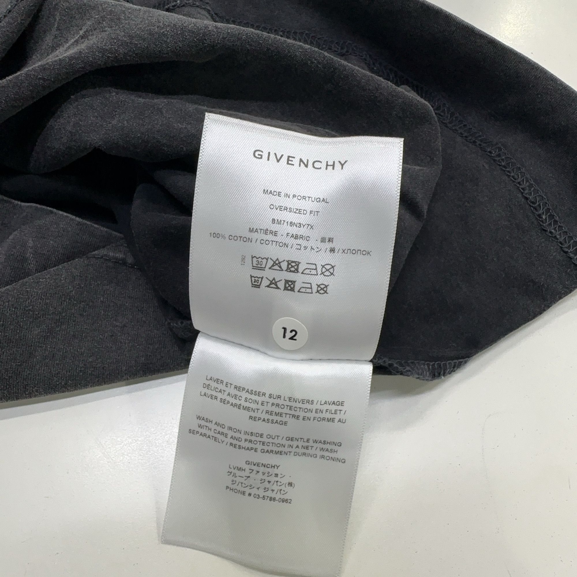 Givenchy Givenchy Logo Graphic T-Shirt Size S Size US S / EU 44-46 / 1 - 4 Thumbnail