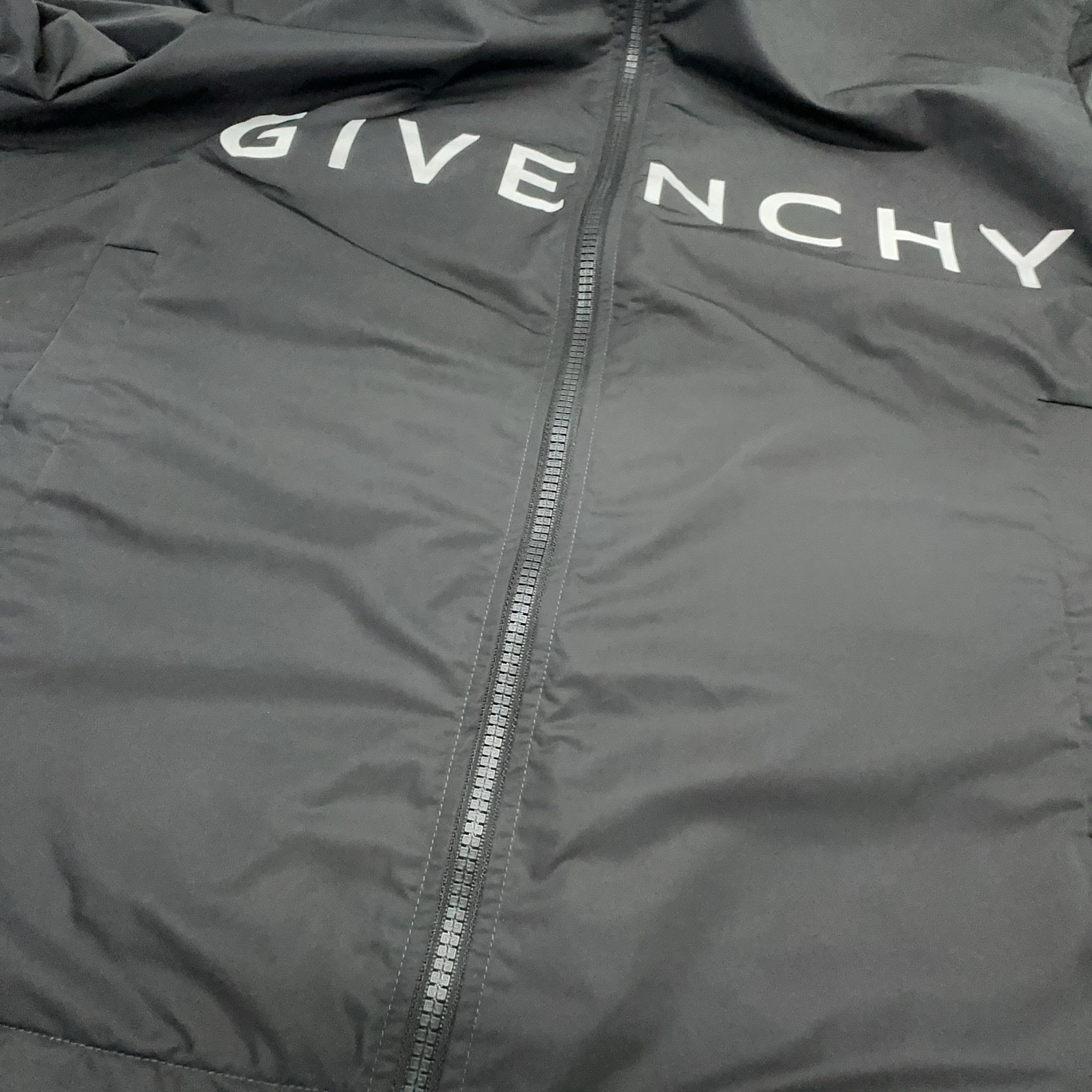 Givenchy Givenchy Logo Print Zip Up Jacket Size M Size US M / EU 48-50 / 2 - 12 Thumbnail