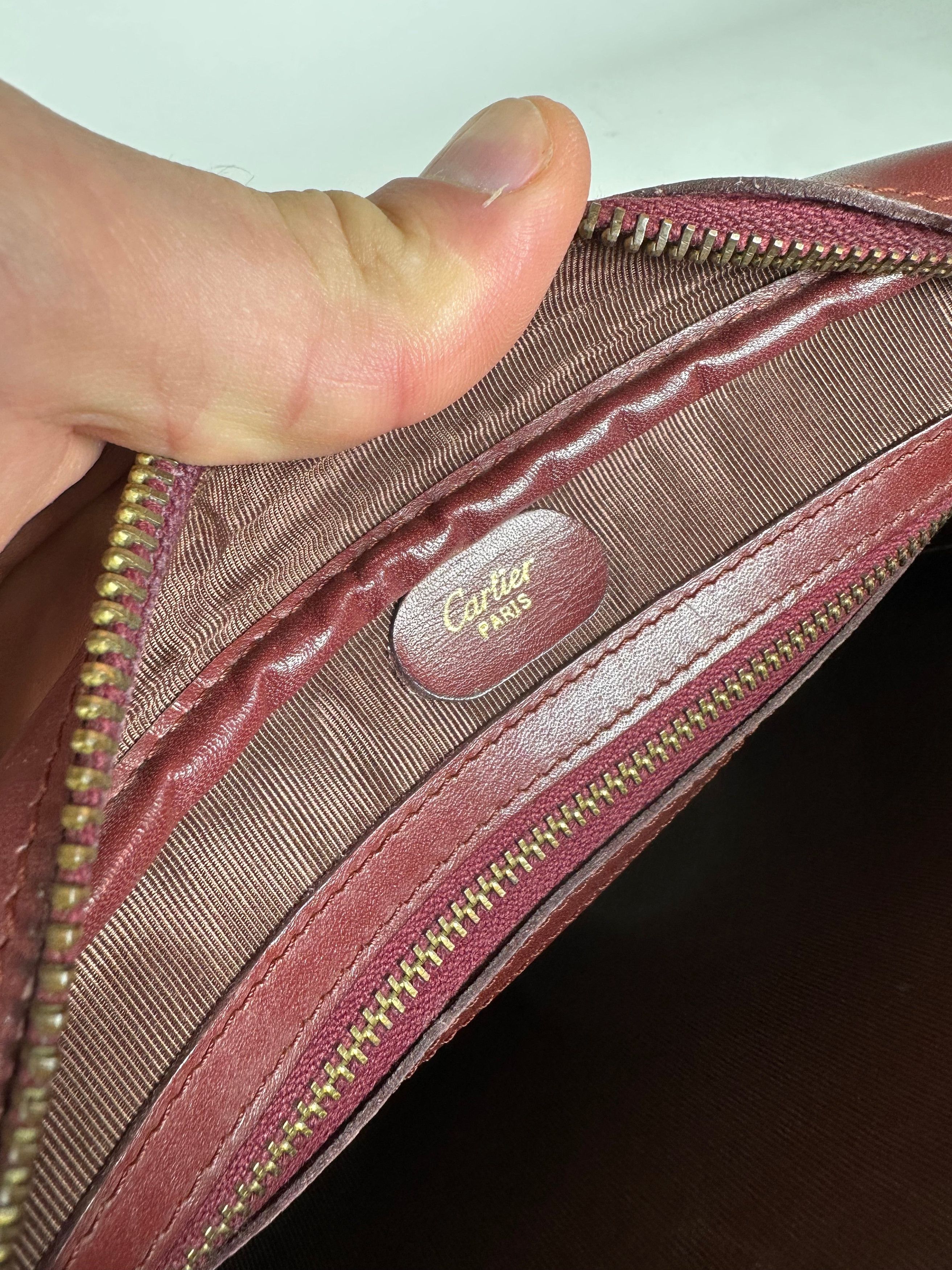Cartier Vintage Leather Camera Crossbody Bag Bordeaux Size ONE SIZE - 4 Thumbnail
