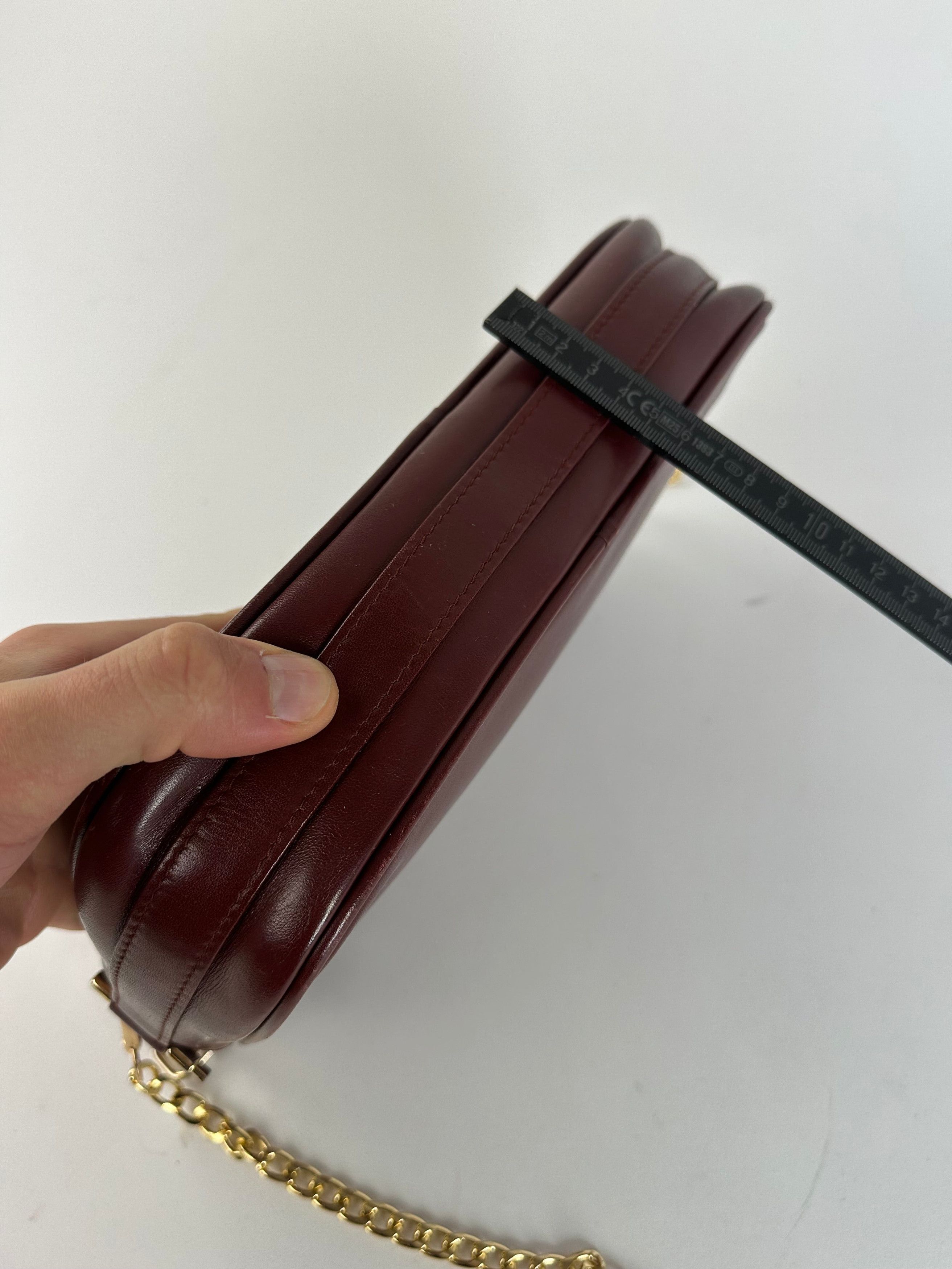 Cartier Vintage Leather Camera Crossbody Bag Bordeaux Size ONE SIZE - 14 Thumbnail
