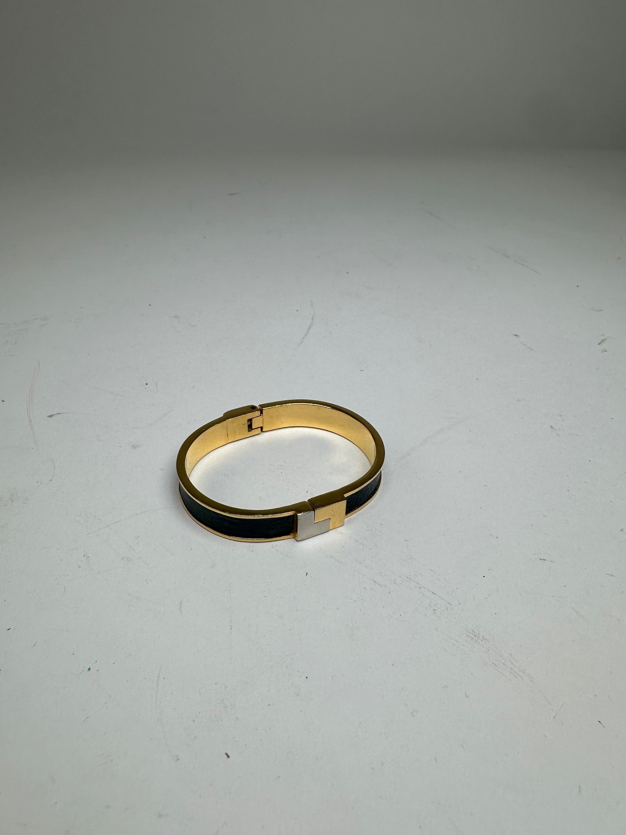 Loewe Vintage Anagram Hinged Bangle Bracelet Gold-Tone Black Leath Size ONE SIZE - 7 Thumbnail