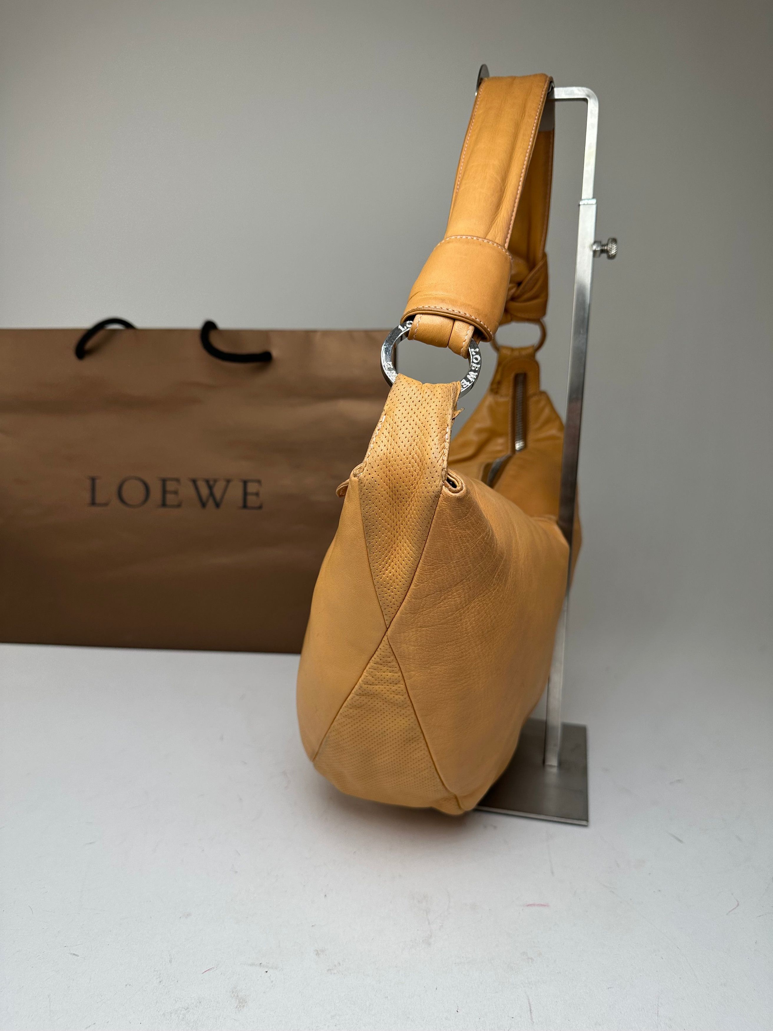 Loewe Vintage Hobo Bag Leather Camel Size ONE SIZE - 7 Thumbnail