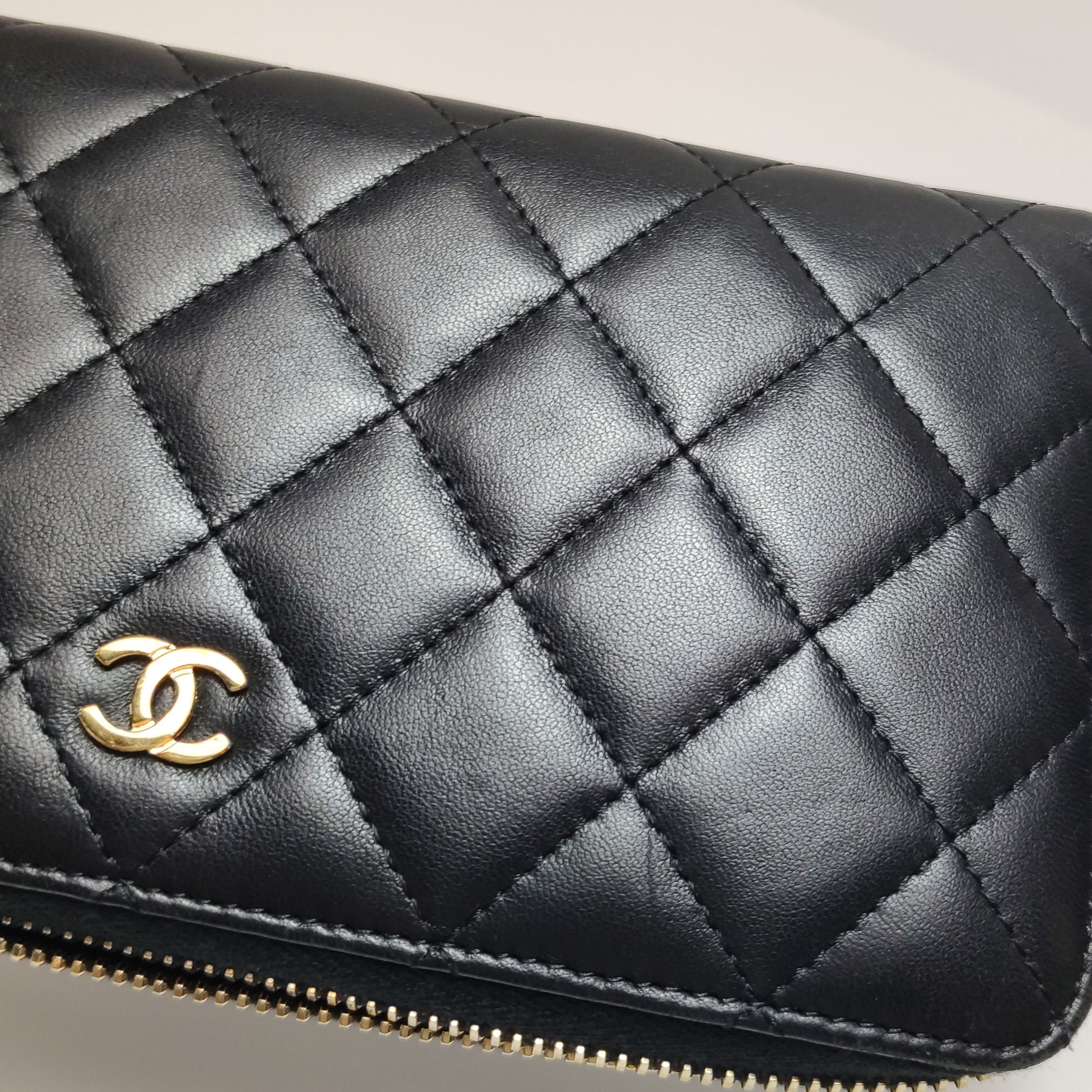 Chanel Chanel Women os Wallets Size ONE SIZE - 13 Thumbnail