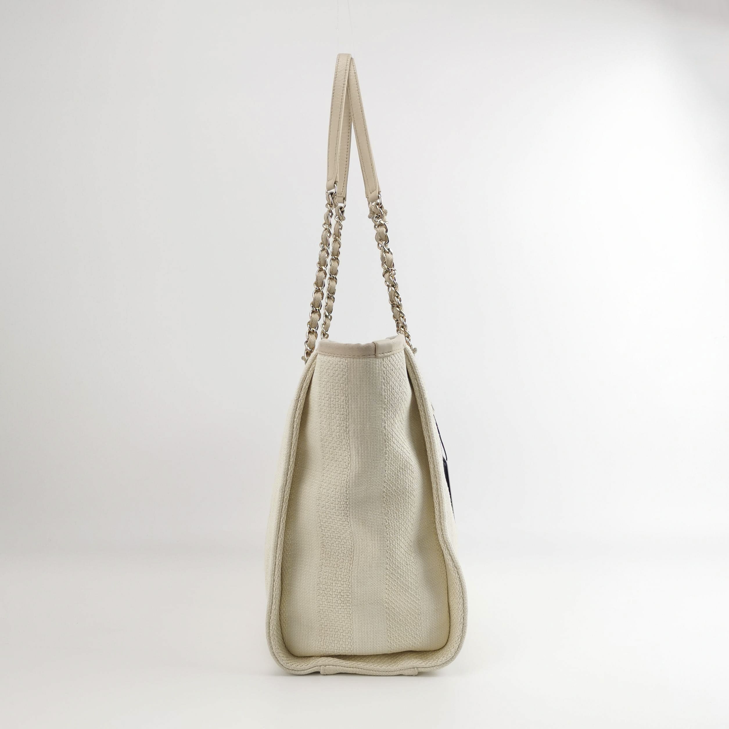 Chanel Chanel Women os Shoulder Bags Size ONE SIZE - 4 Thumbnail