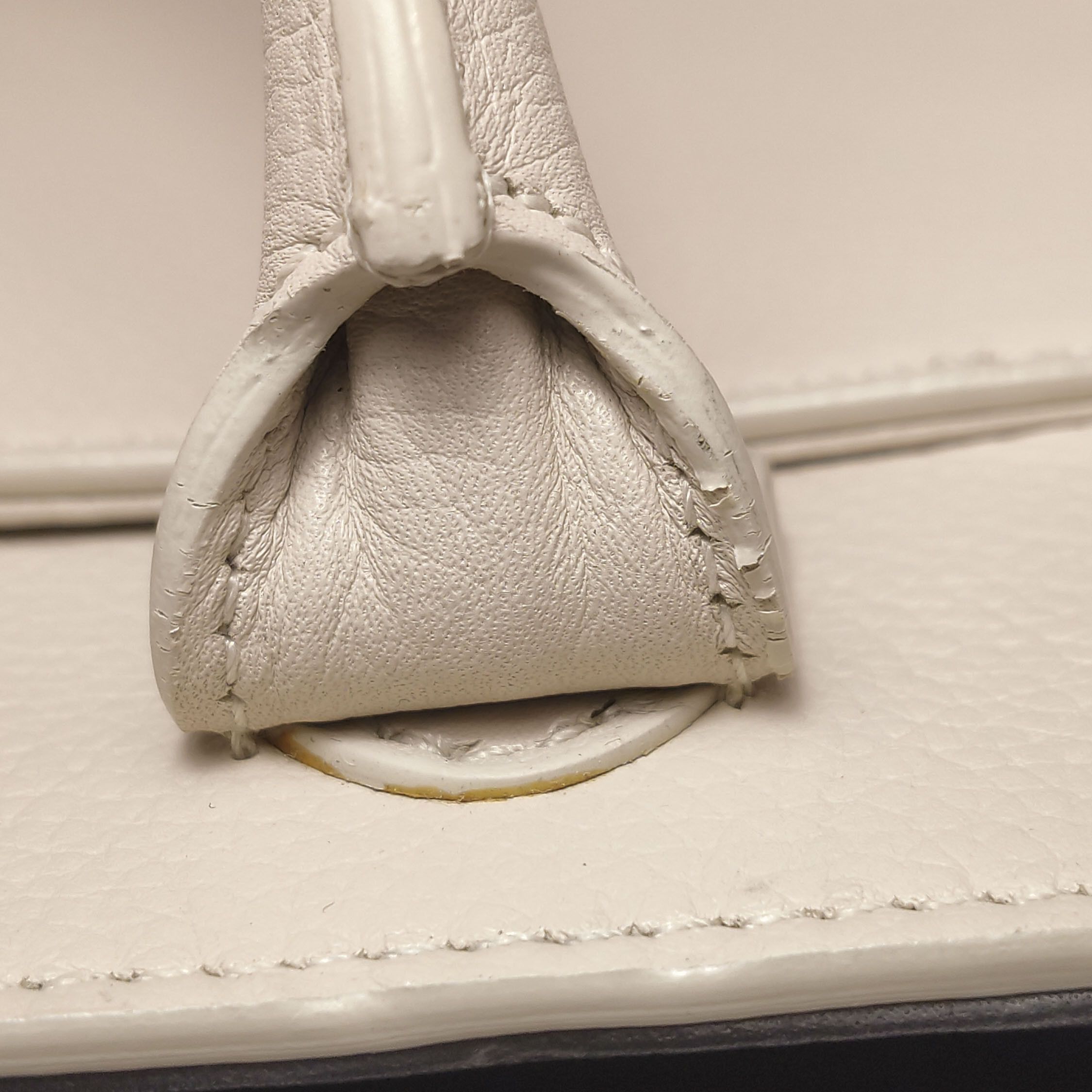 Chanel Chanel Women os Shoulder Bags Size ONE SIZE - 20 Thumbnail