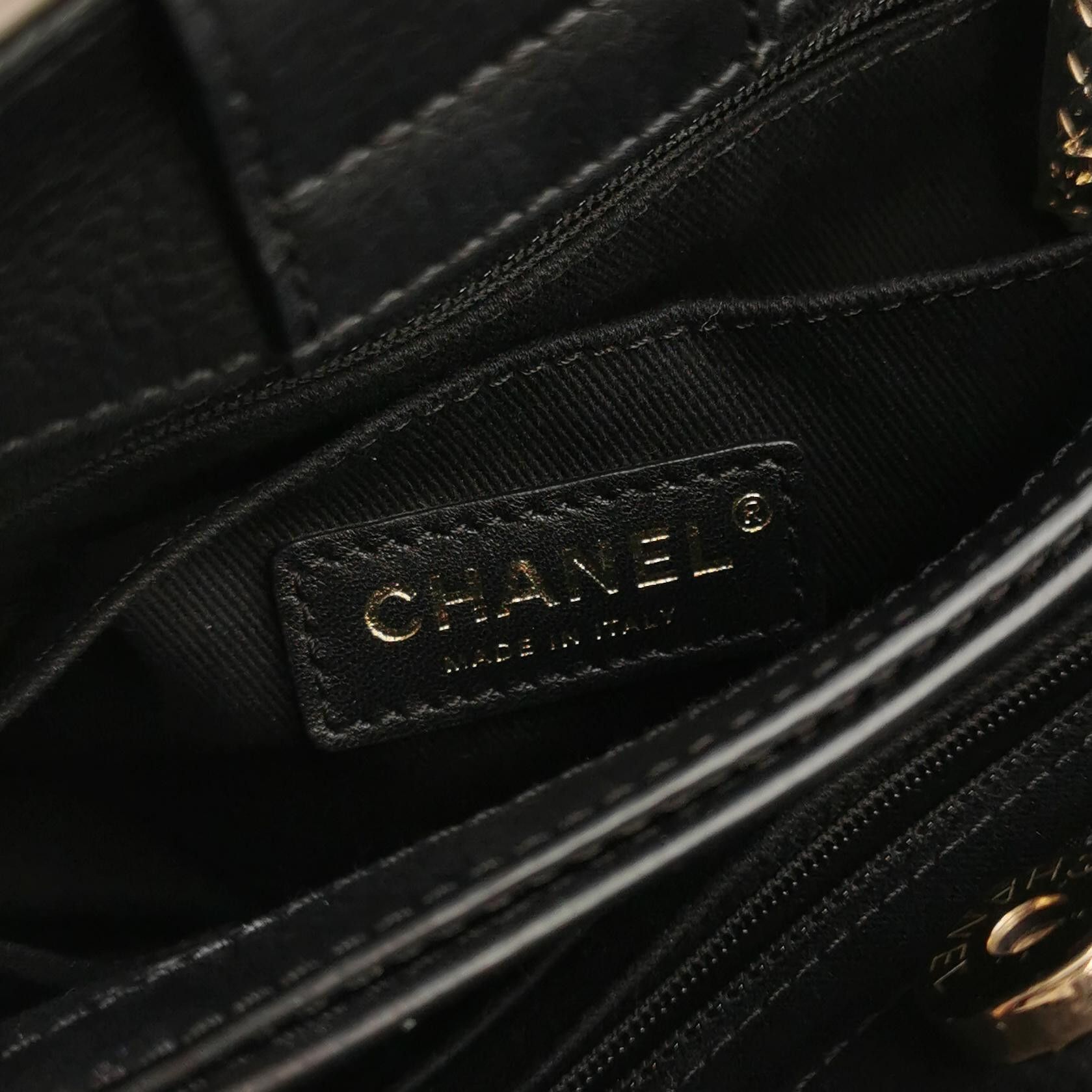 Chanel Chanel Women os Shoulder Bags Size ONE SIZE - 8 Thumbnail