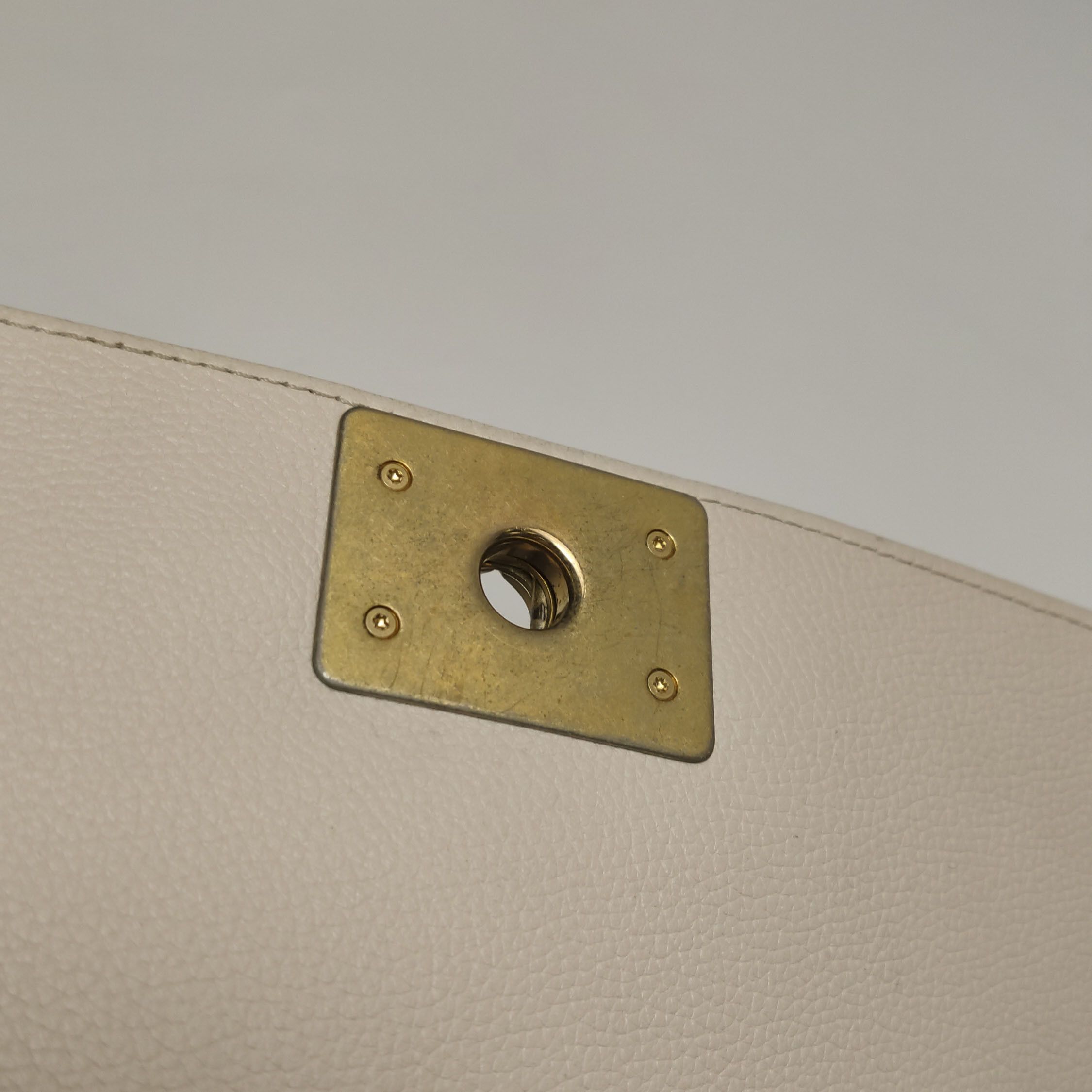 Chanel Chanel Women os Shoulder Bags Size ONE SIZE - 14 Thumbnail