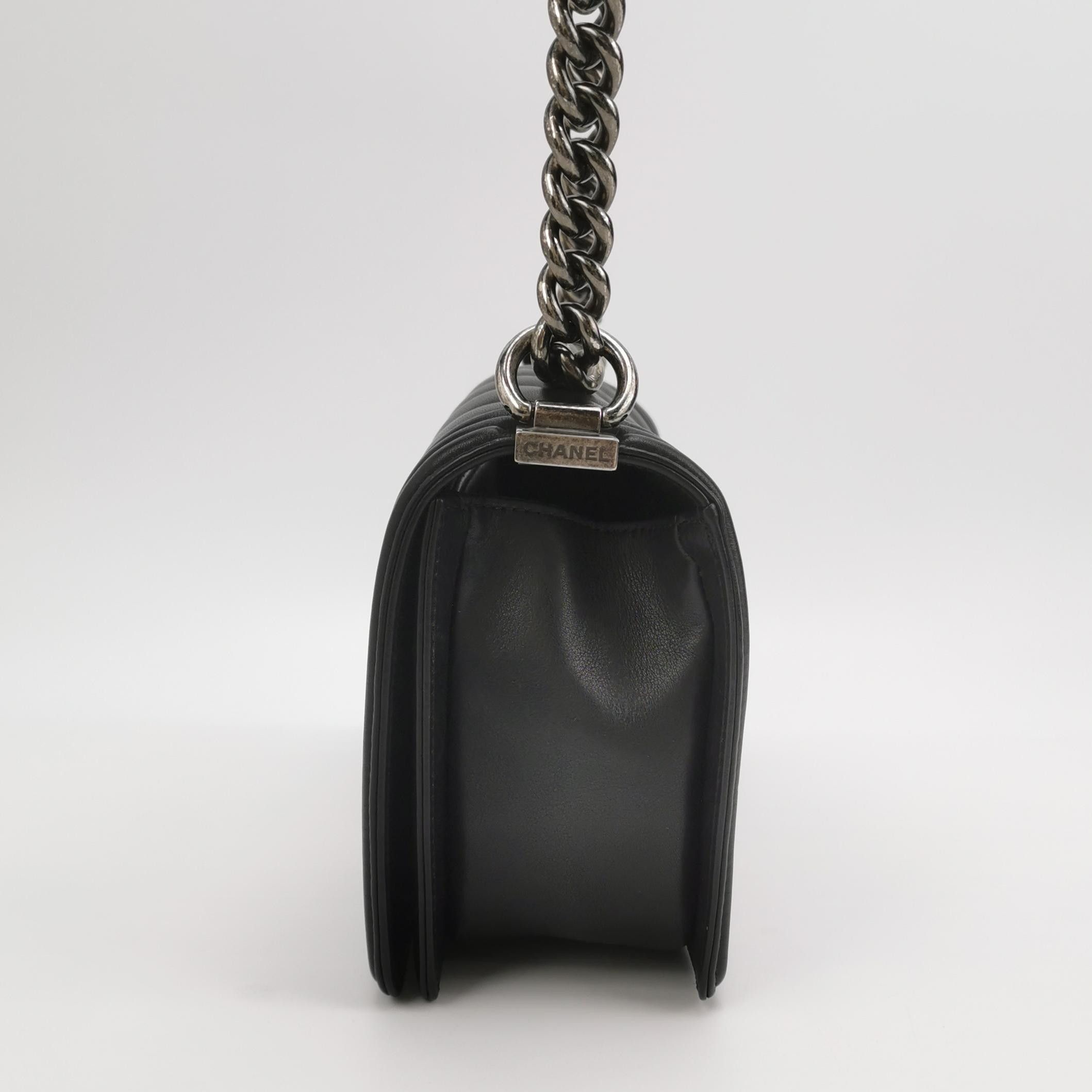 Chanel Chanel Women os Shoulder Bags Size ONE SIZE - 3 Thumbnail