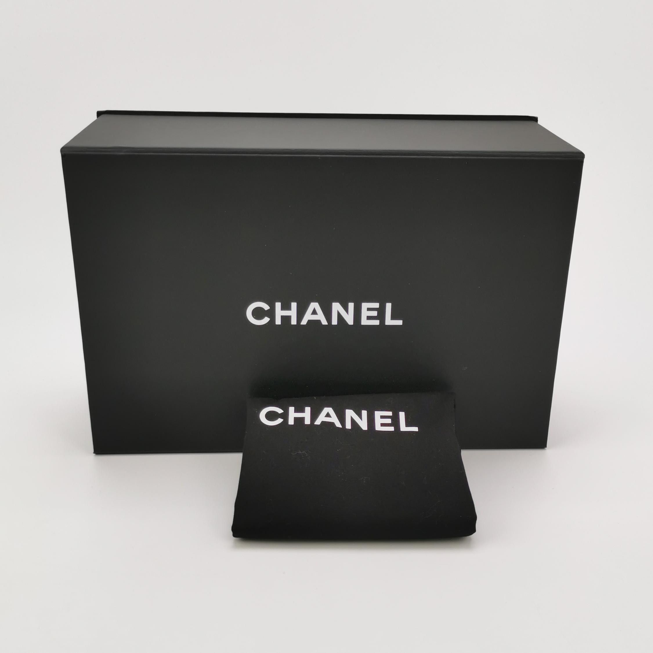 Chanel Chanel Women os Shoulder Bags Size ONE SIZE - 9 Thumbnail