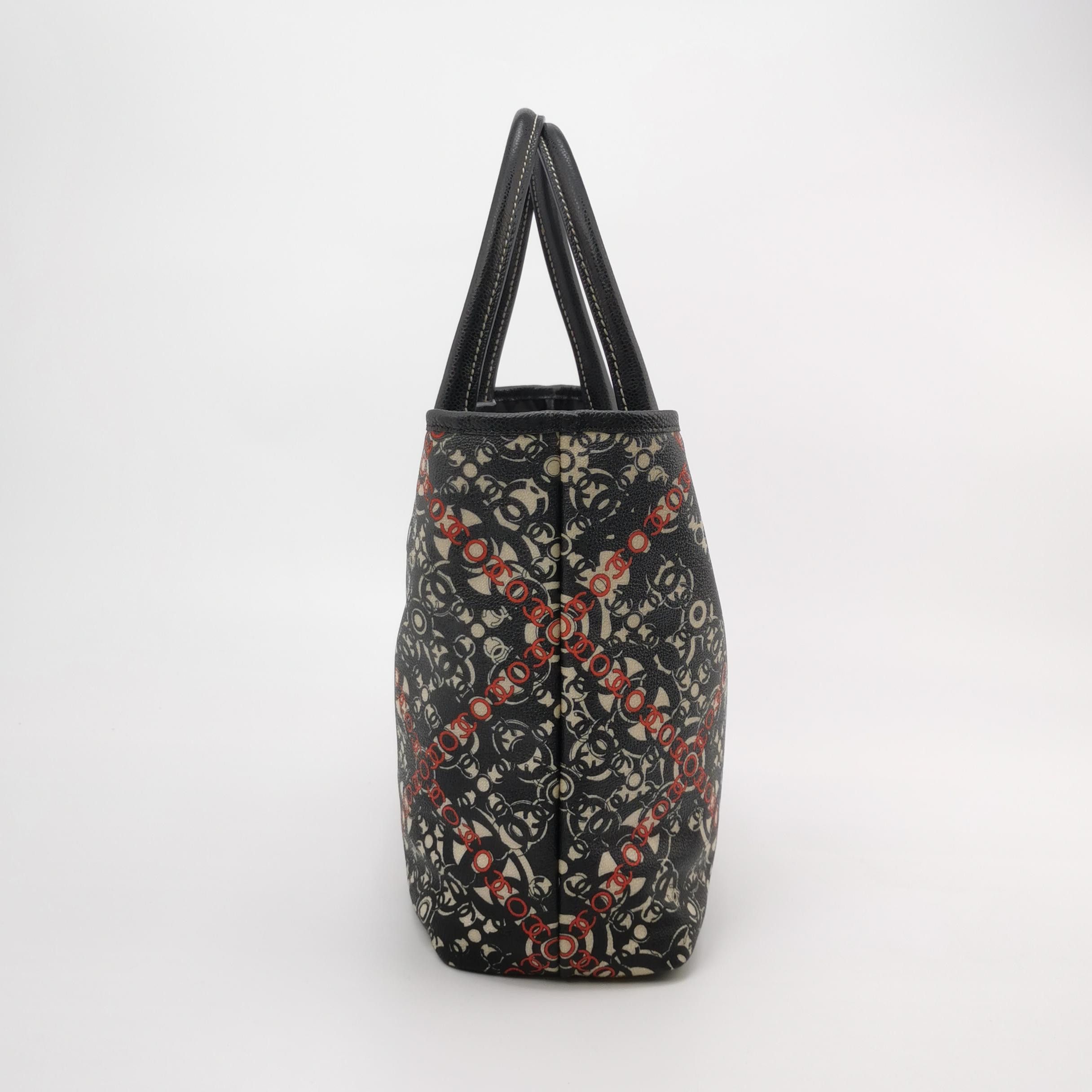Chanel Chanel Women os Tote Bags Size ONE SIZE - 3 Thumbnail